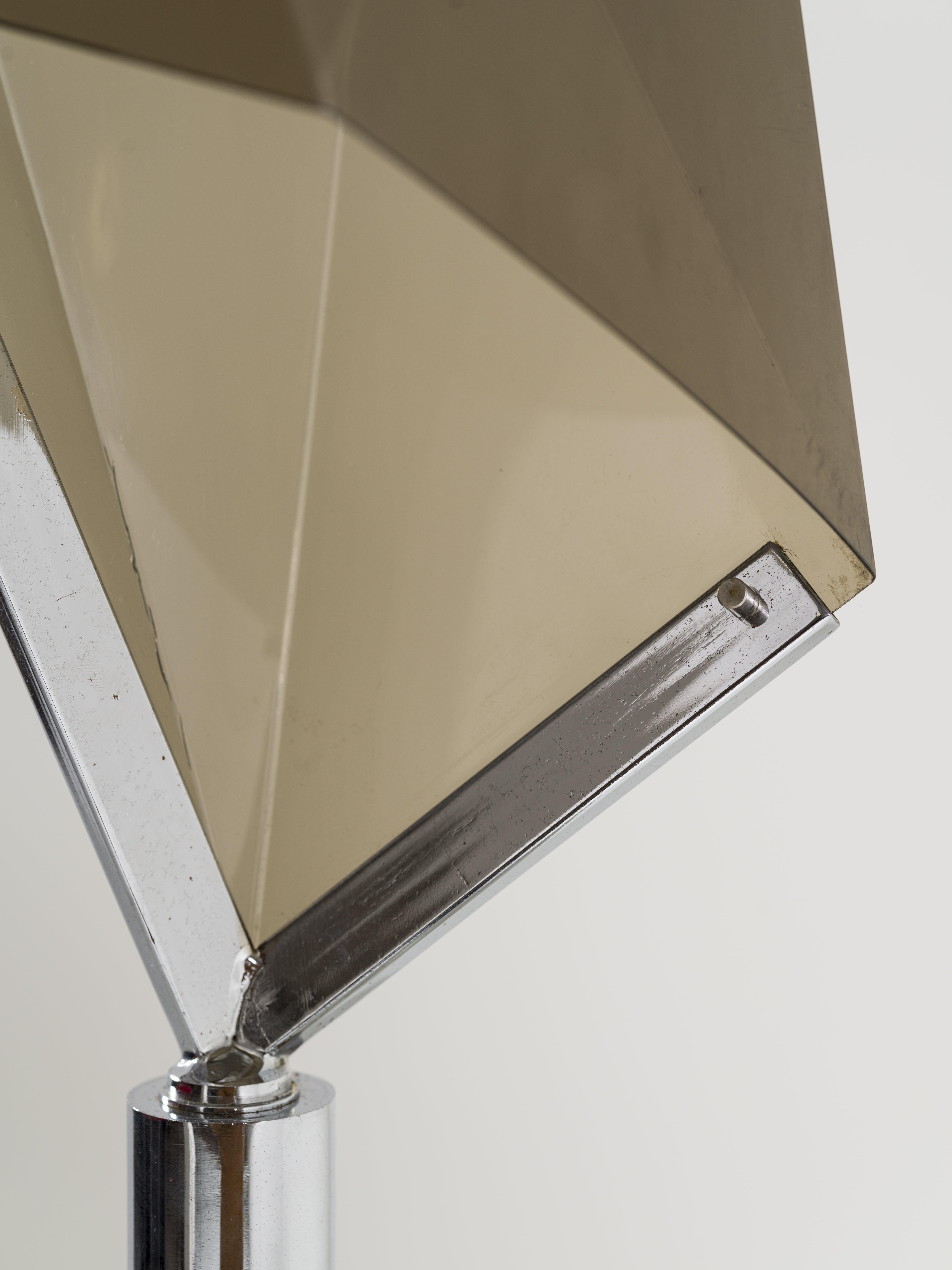 Plexiglass Table Lamp by Giuseppe Calonaci for Arcobaleno Italy 70's In Good Condition For Sale In Catania, IT