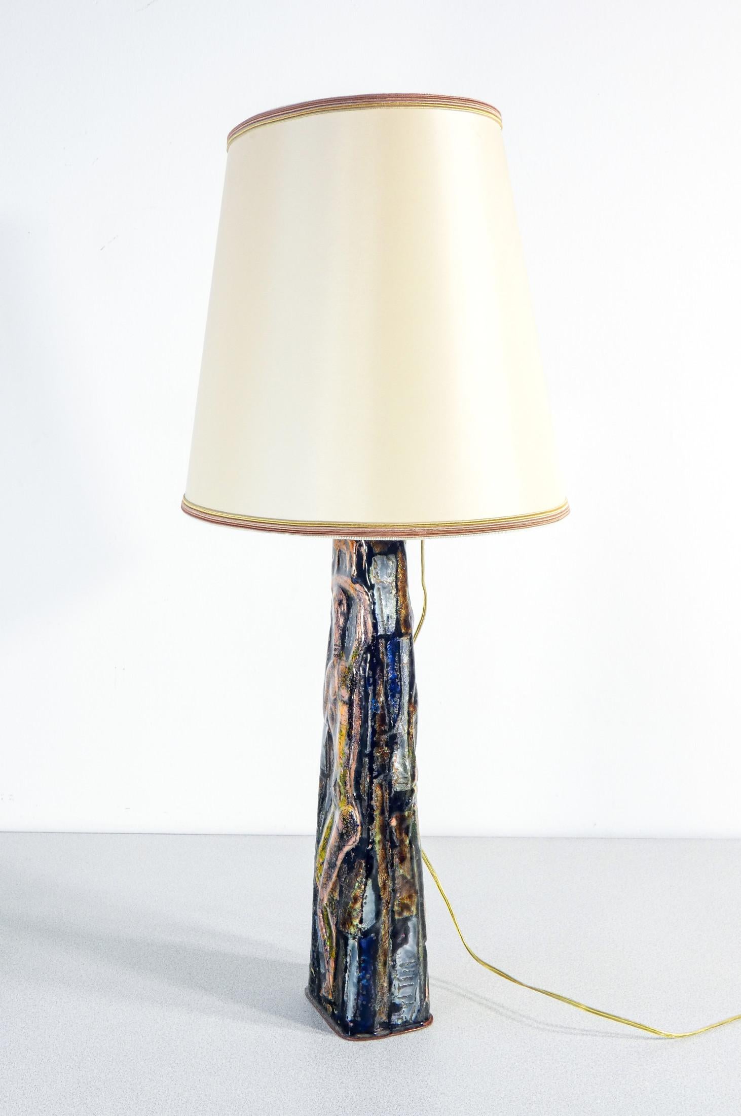 Italian Lampe de table en cuivre émaillé, design Virgilio BARI pour DEL CAMPO. 1960s en vente