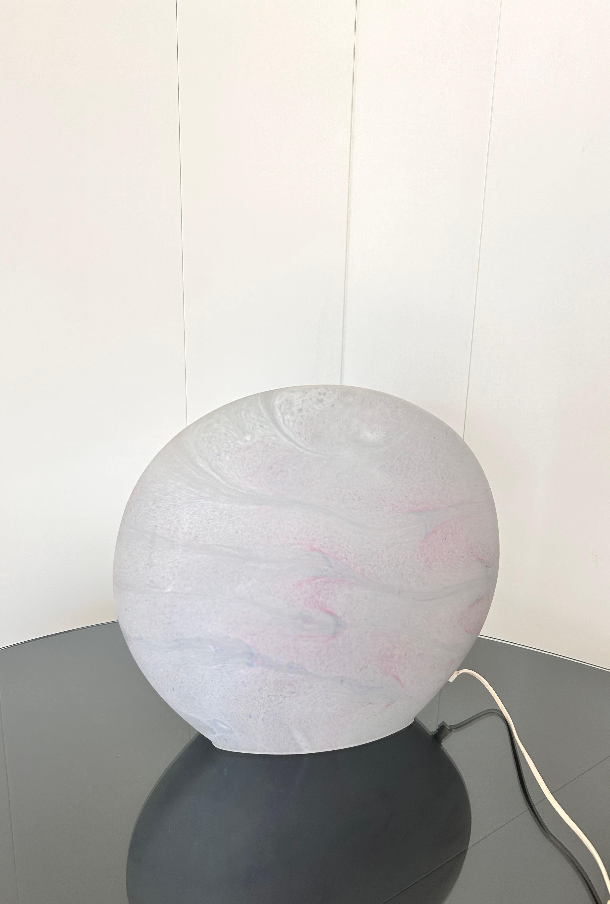 Italian Lampada da tavolo in vetro di Munano nei toni del rosa, prod. italien, années 80 en vente