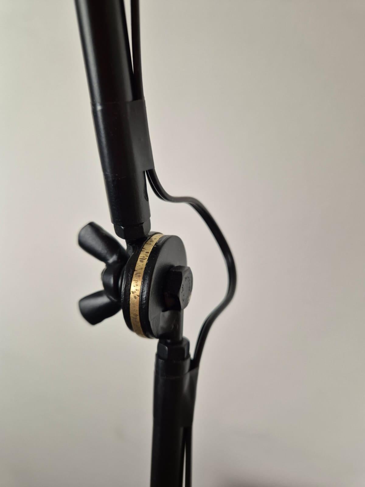 Adjustable industrial table lamp, 1950s For Sale 10