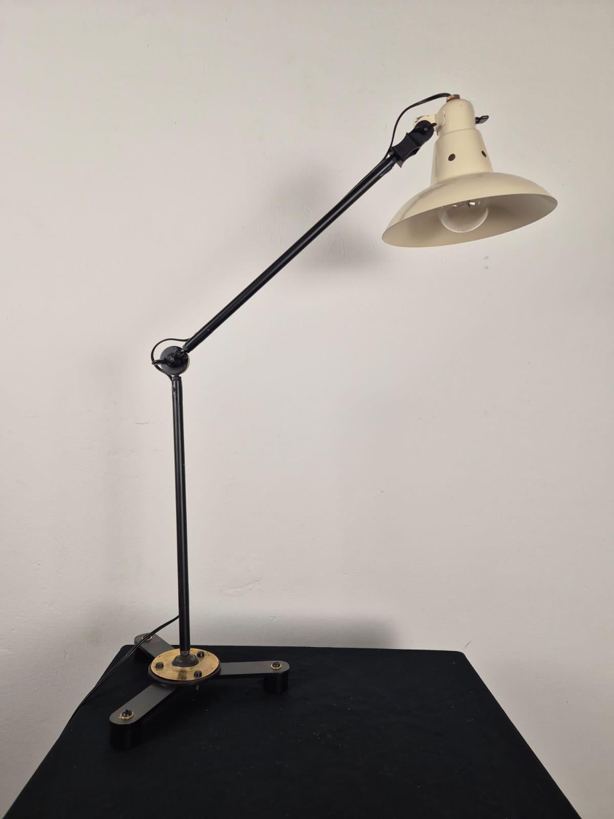 Mid-Century Modern Adjustable industrial table lamp, 1950s For Sale