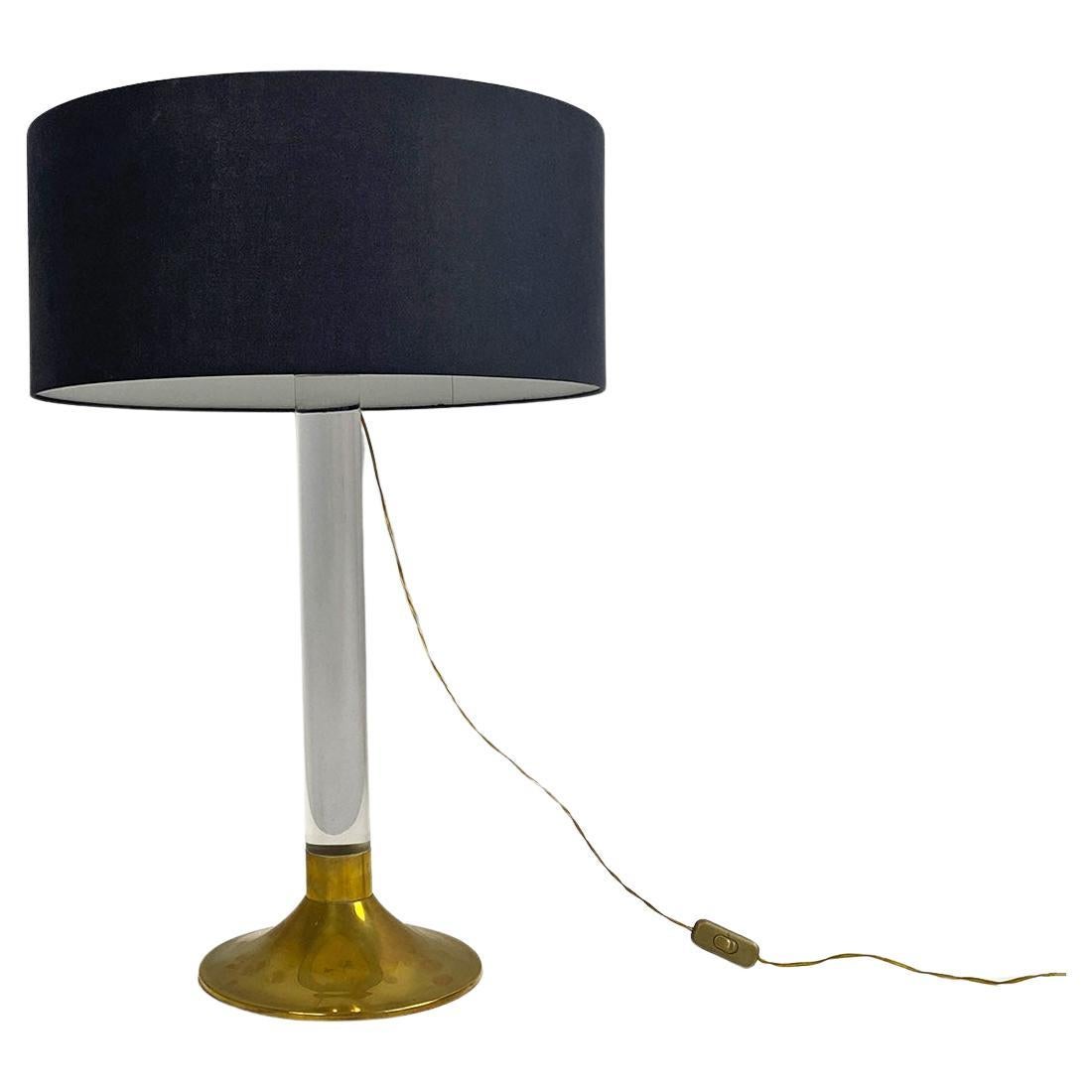 Lampada da tavolo italiana, in plexiglas ottone ceramica e tessuto nero, 1960s For Sale