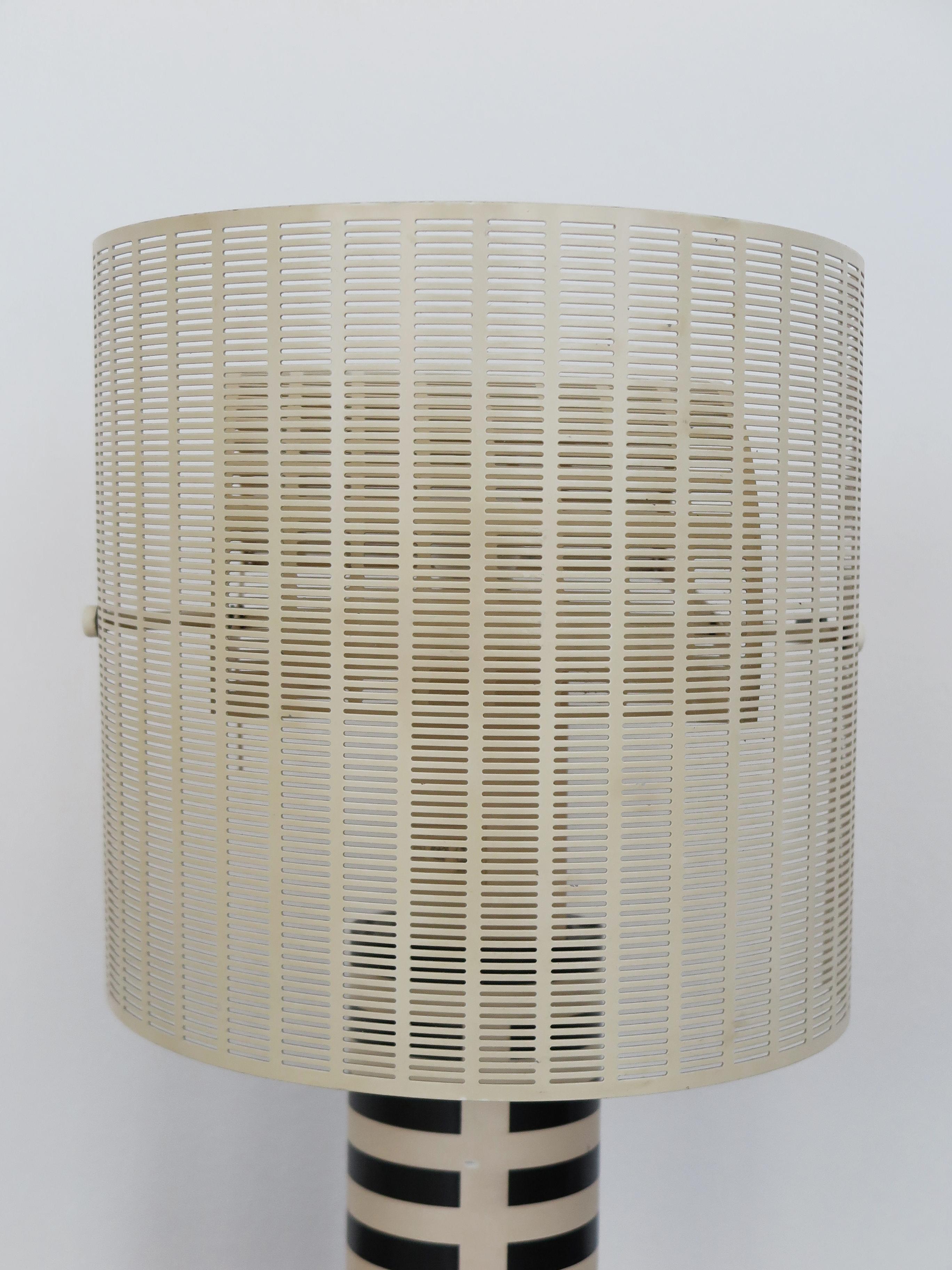 Lampe de table italienne 'Shogung' Design Mario Botta pour Artemide 1980 en vente 1