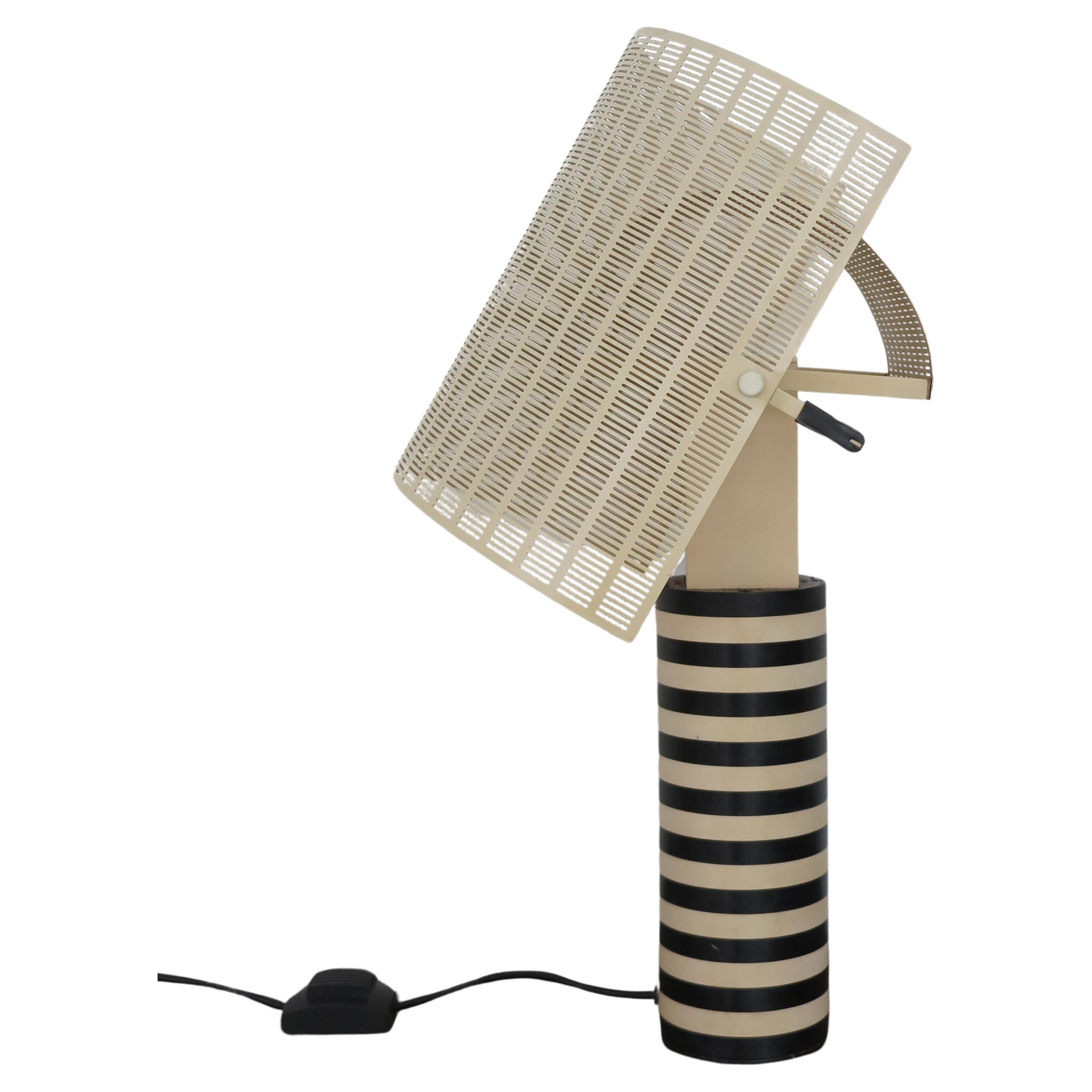 Lampe de table italienne 'Shogung' Design Mario Botta pour Artemide 1980 en vente