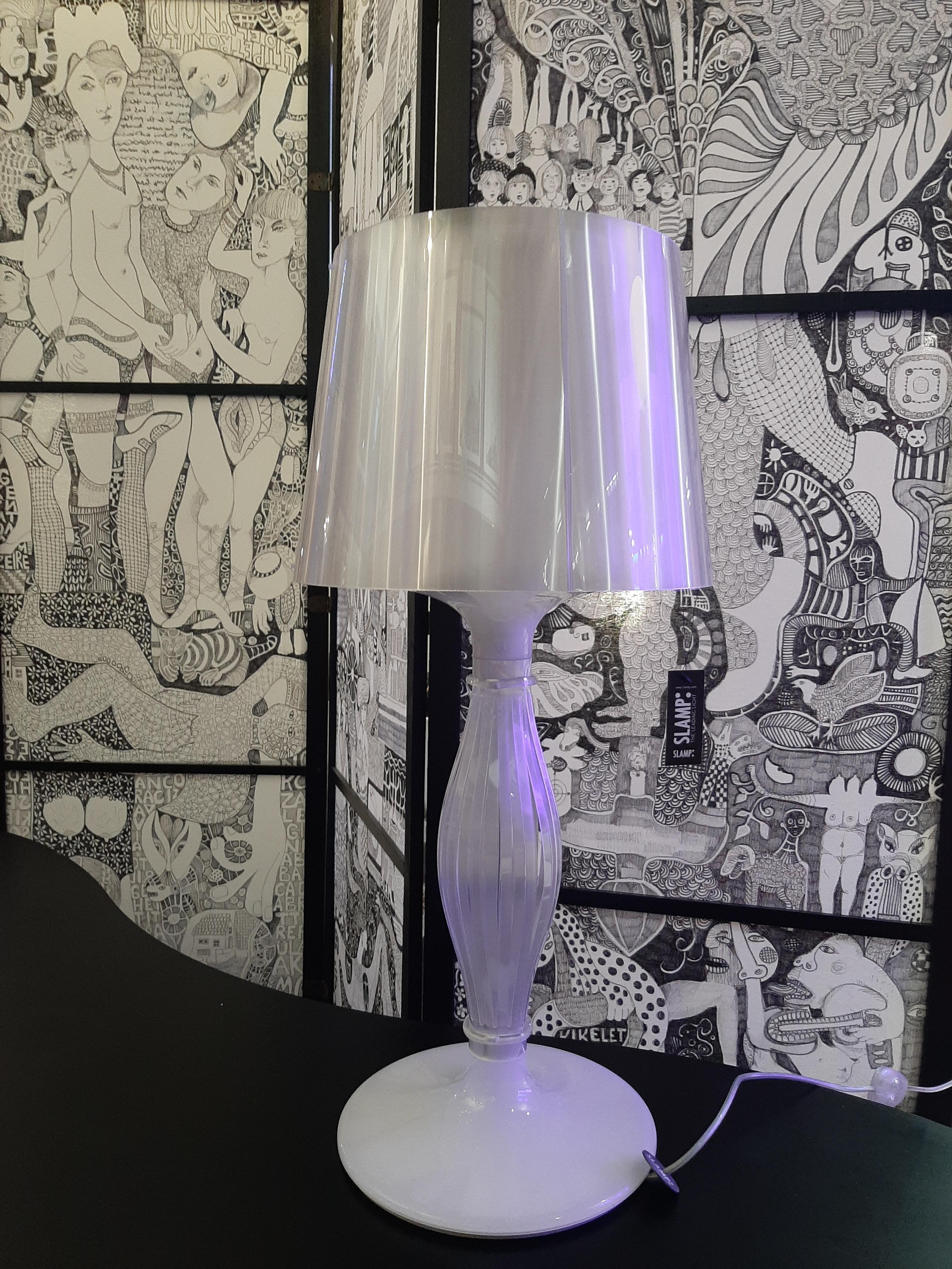 Lampe de table Liza produite par Slamp en vente 5