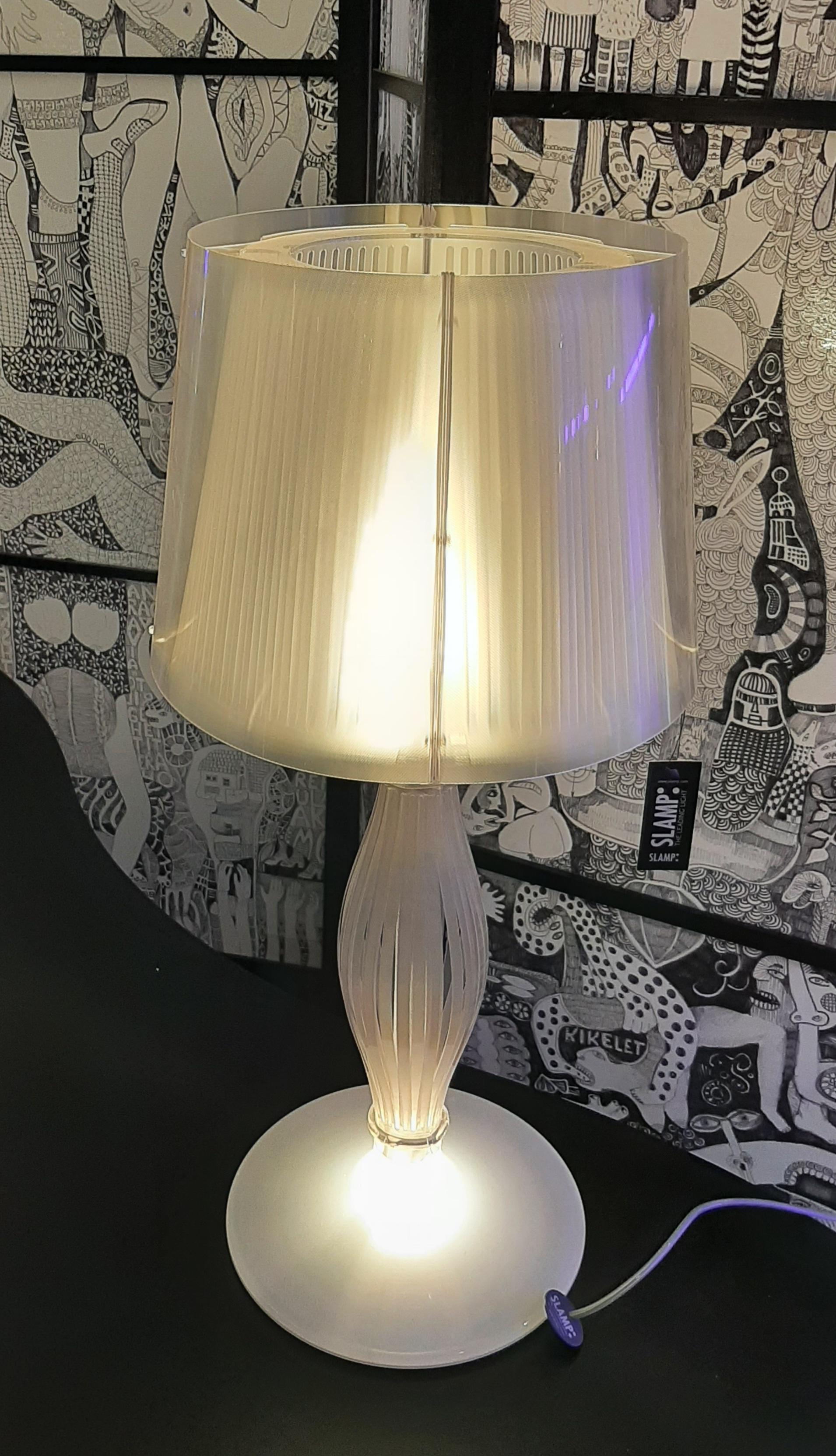Lampe de table Liza produite par Slamp en vente 6