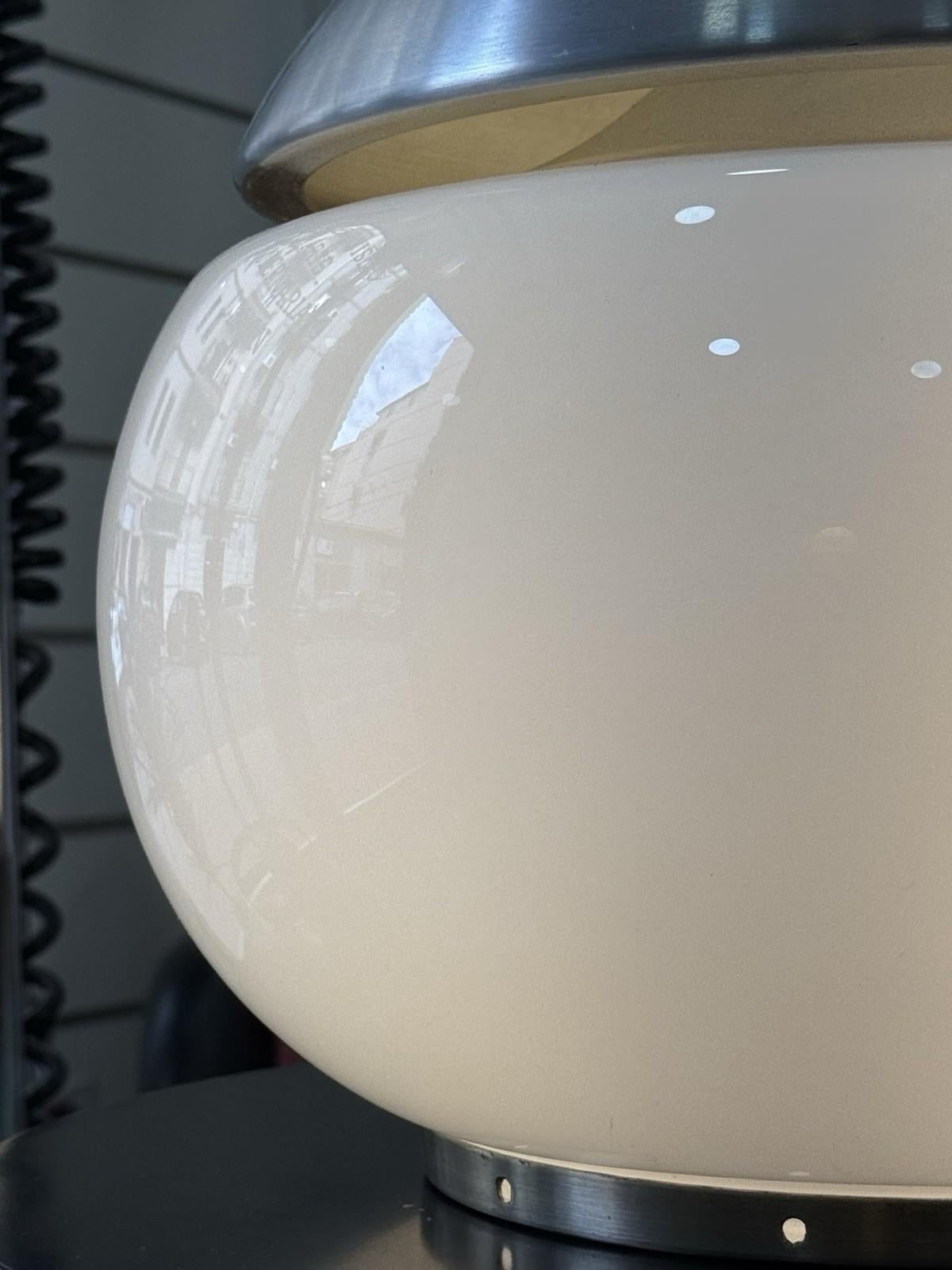 Lumi Milano Pia Guidetti Crippa Design 70er Jahre Tischlampe im Zustand „Gut“ im Angebot in Taranto, IT