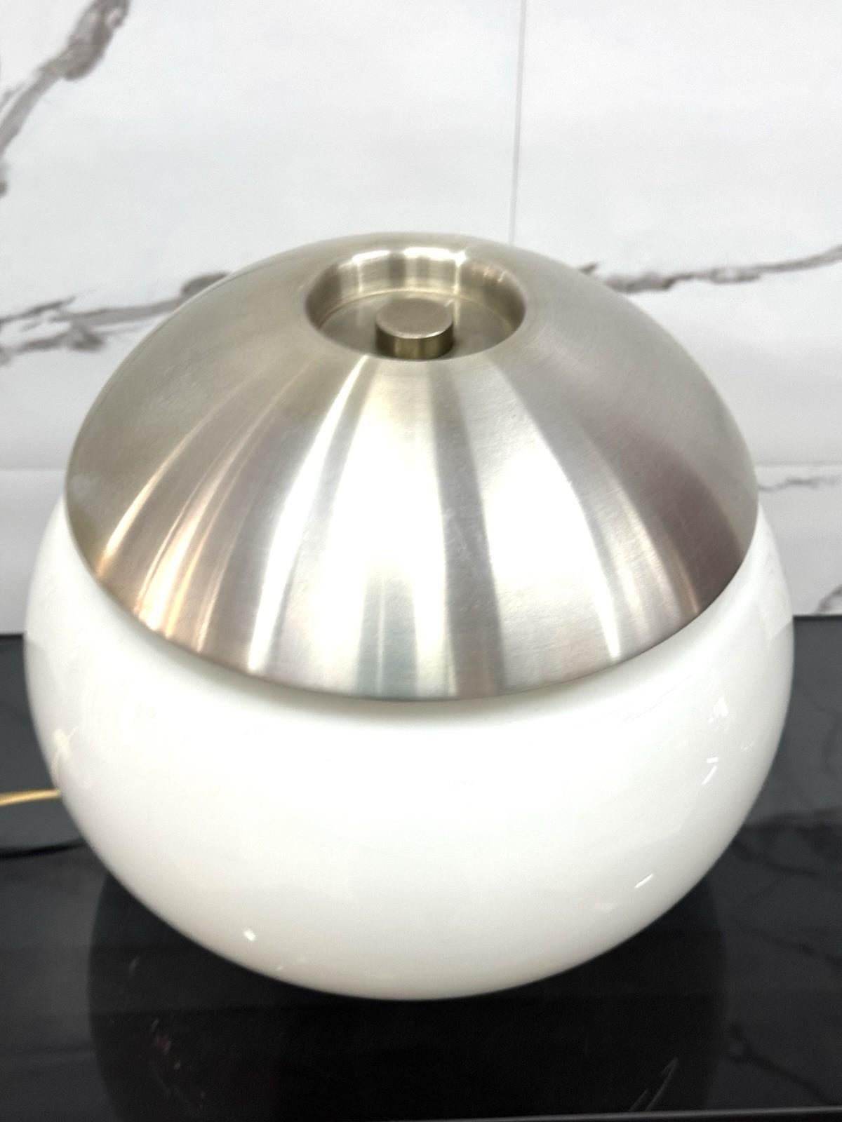 Late 20th Century Lampada Da Tavolo Lumi Milano Pia Guidetti Crippa Design Anni ‘70 en vente