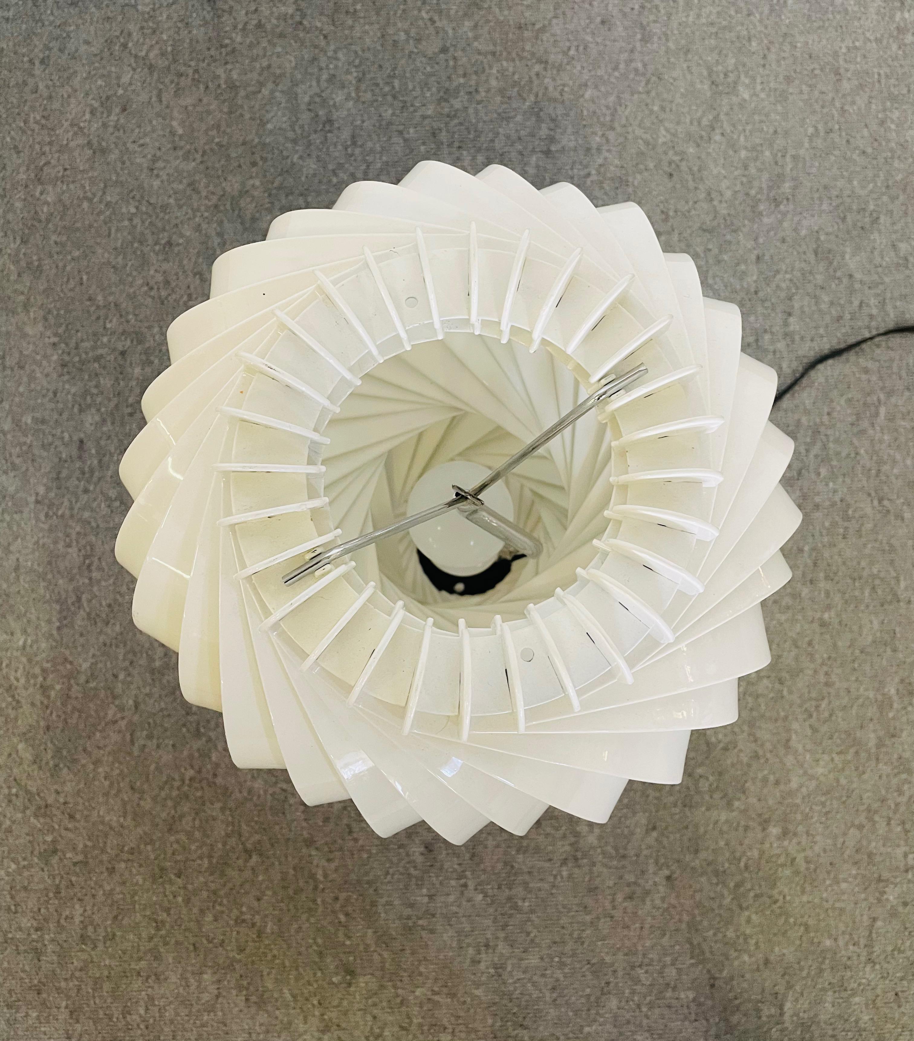 Lampada da tavolo Medusa di Olaf Von Bohr per Valenti en Bueno estado para la venta en Busnago, IT