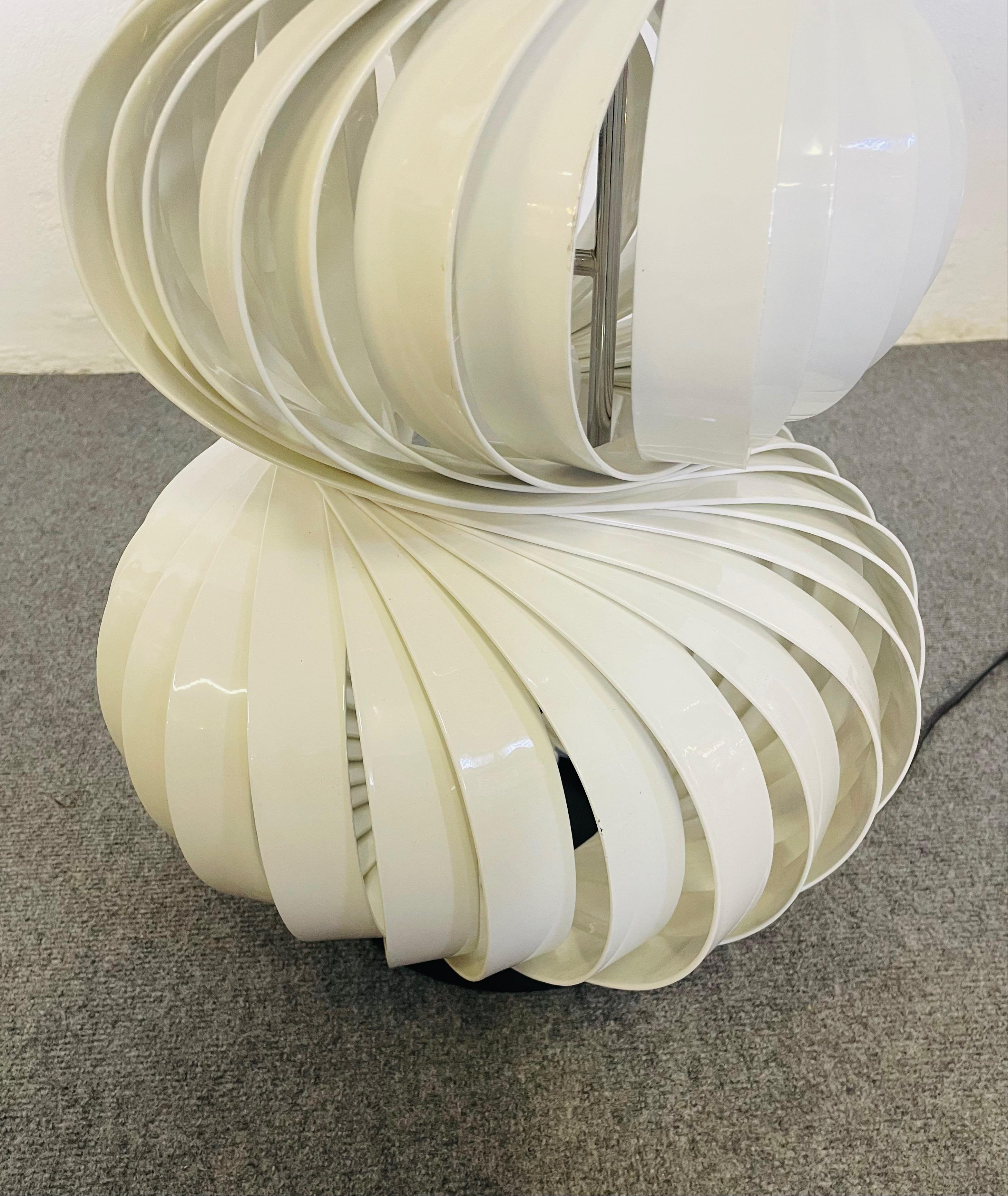Lampada da tavolo Medusa di Olaf Von Bohr per Valenti Acero en venta
