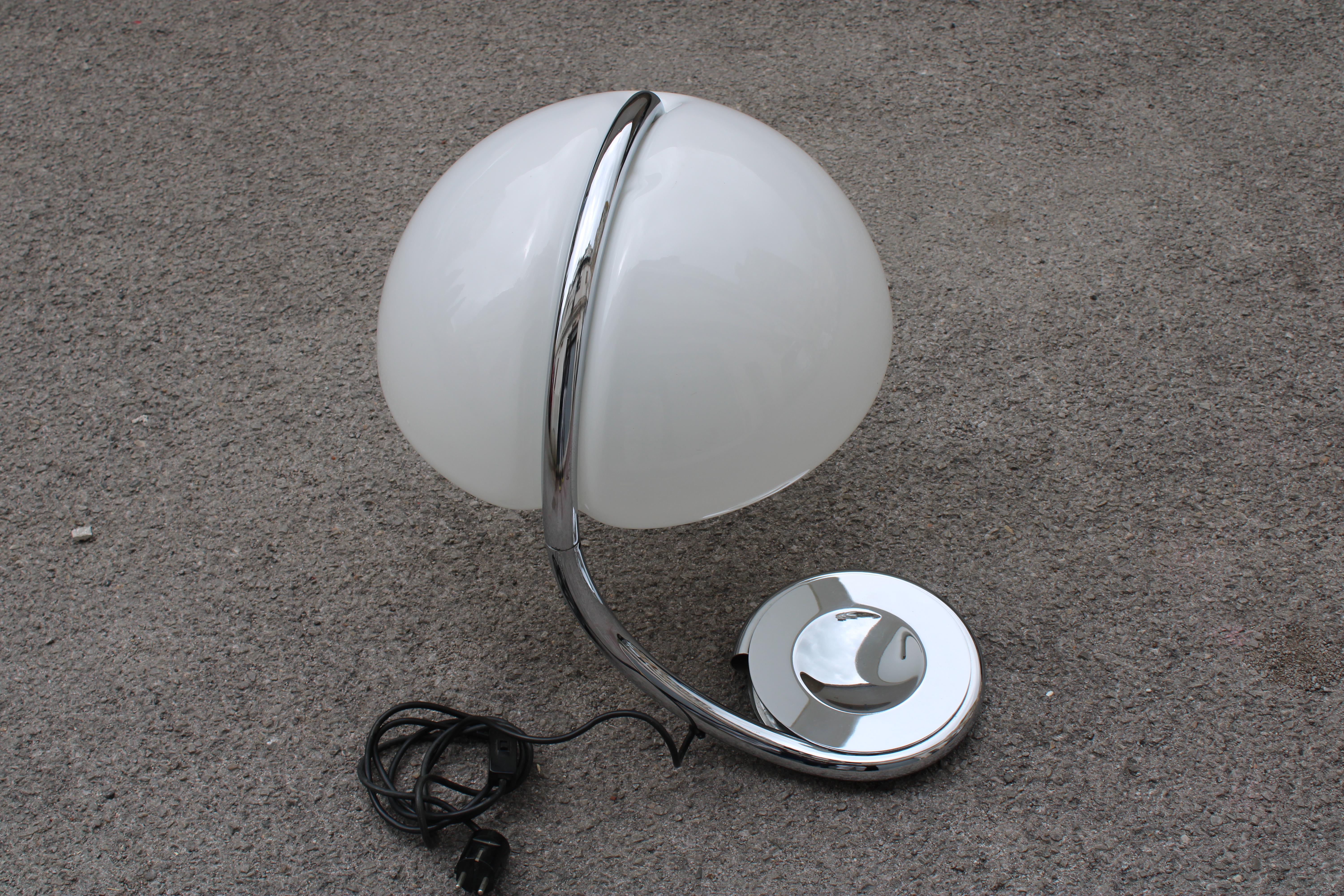 Delightful Martinelli Luce Serpente Table Lamp. Italy 1970
