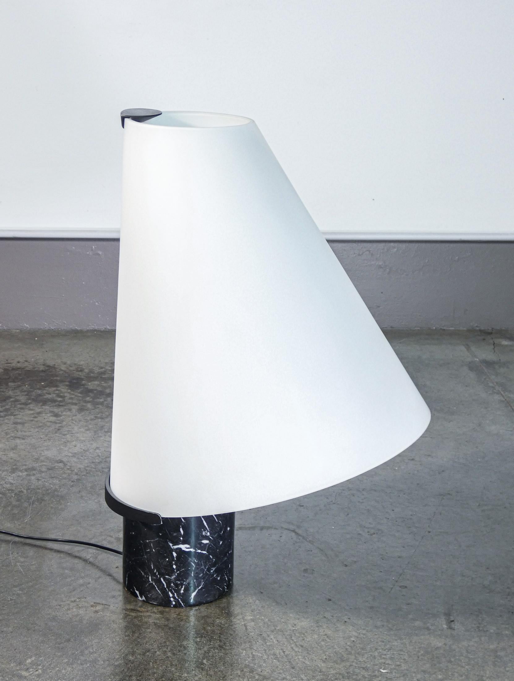 Micene table lamp, design Renato TOSO & Noti MASSARI for LEUCOS. 1990s For Sale 5