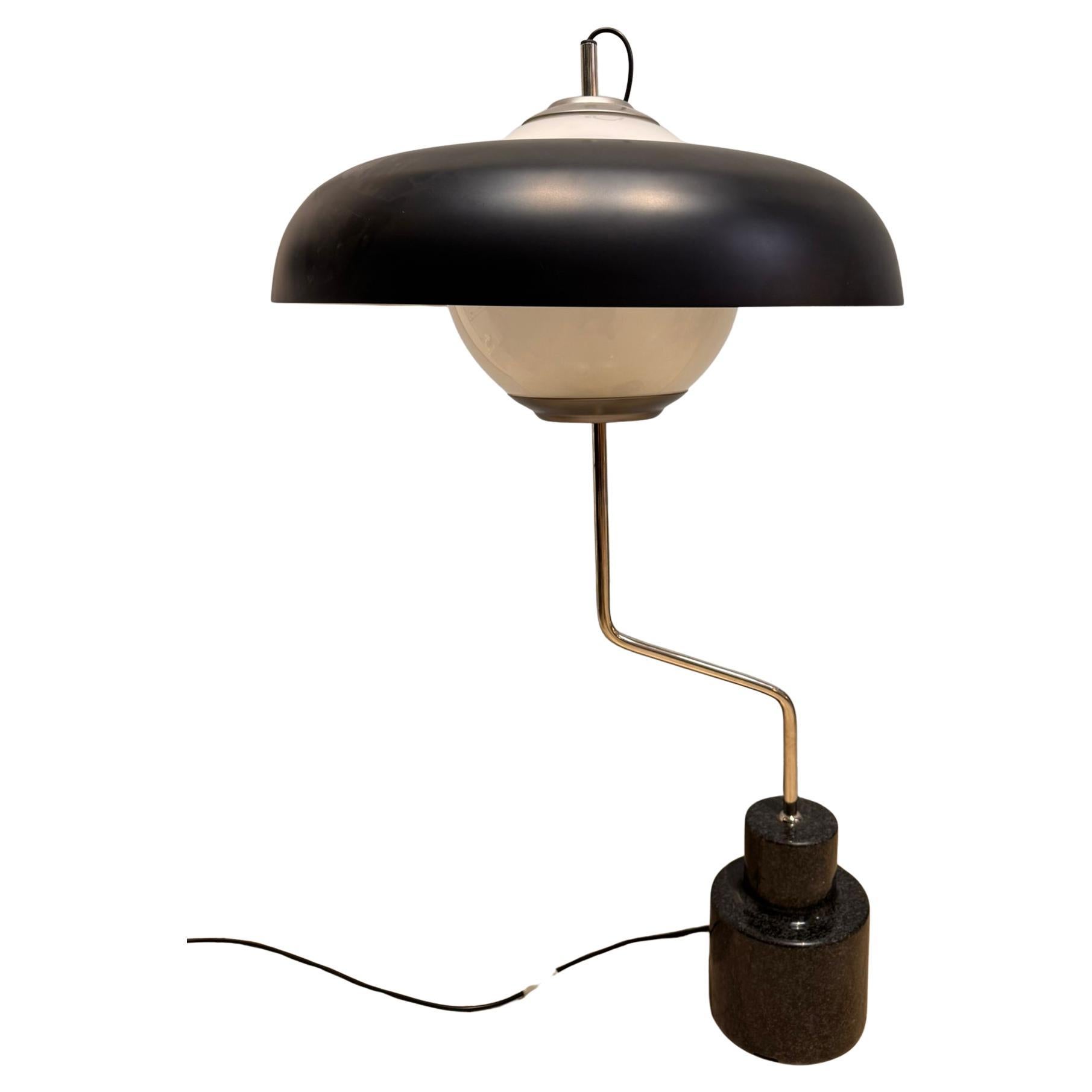 "Mikado" table lamp Luigi Caccia Dominioni