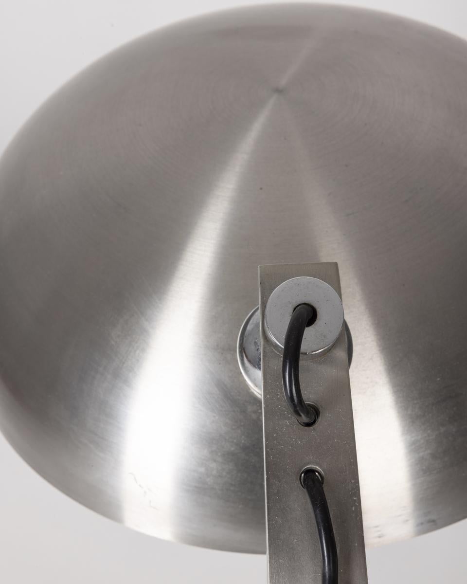 70's ministerial table lamp in chrome metal Italian design For Sale 1