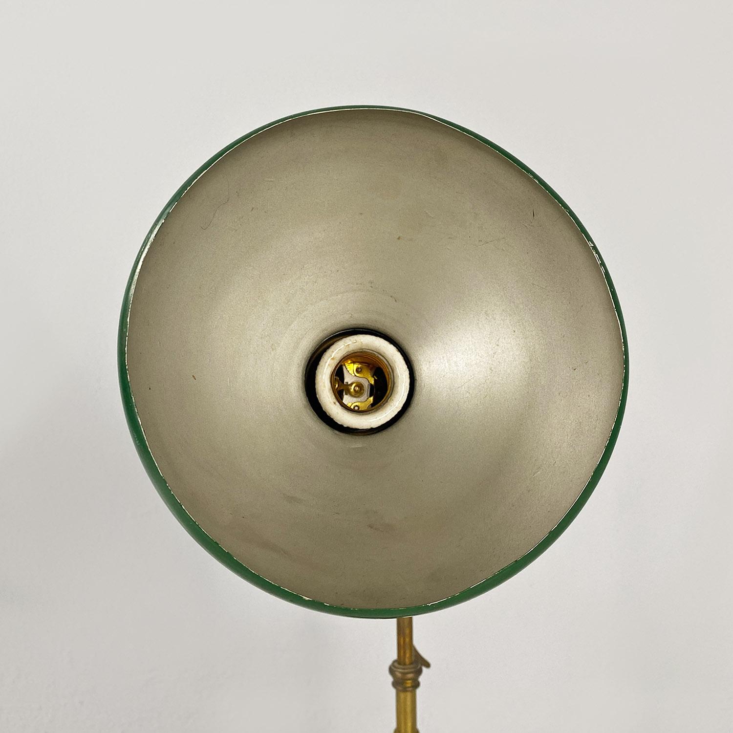 Ministerial table lamp, Italian, gilded metal and green, ca. 1920. For Sale 9