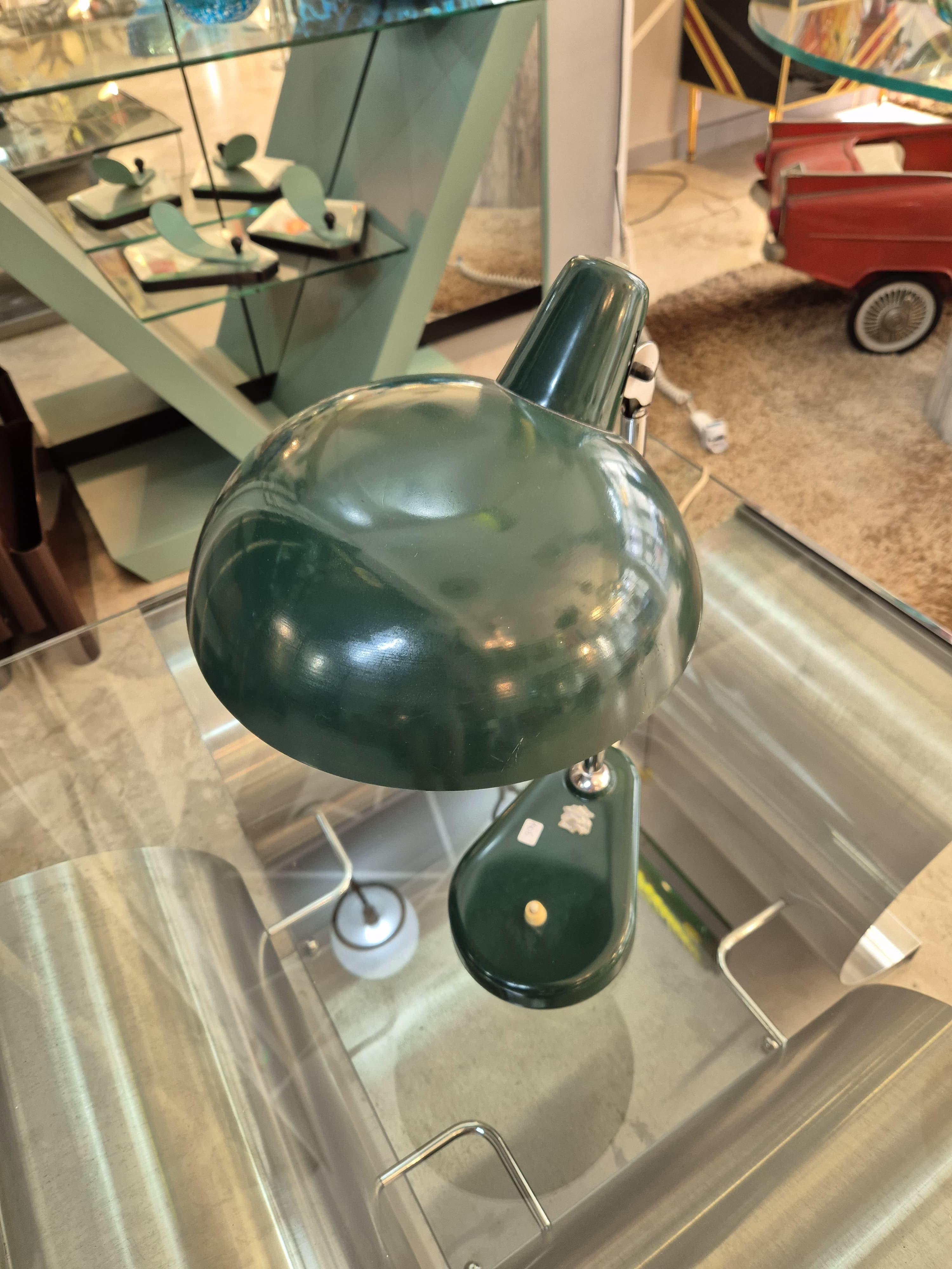 Green ministerial table lamp For Sale 1