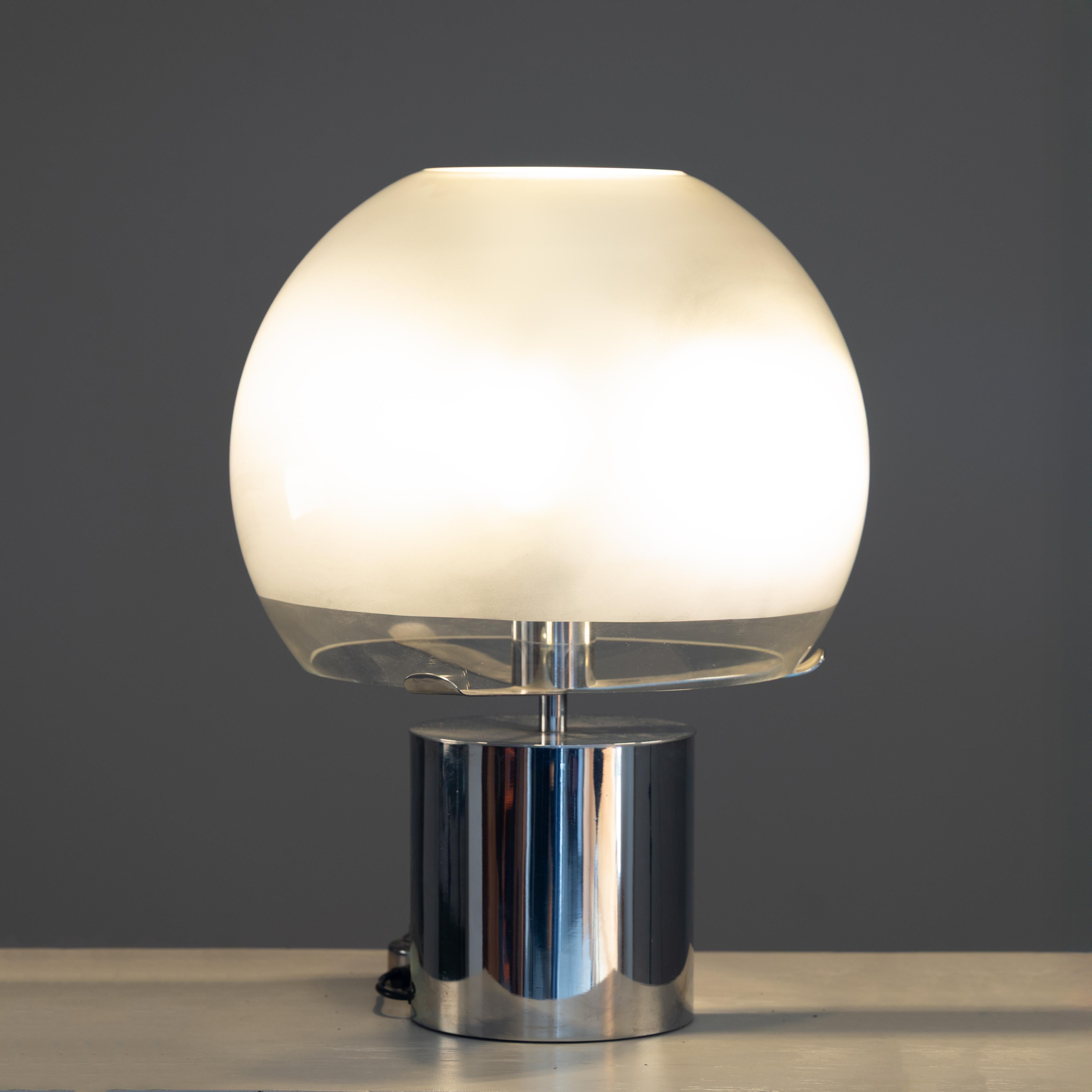 Mid-Century Modern Table lamp, mod. Porcino, Luigi Caccia Dominioni For Sale