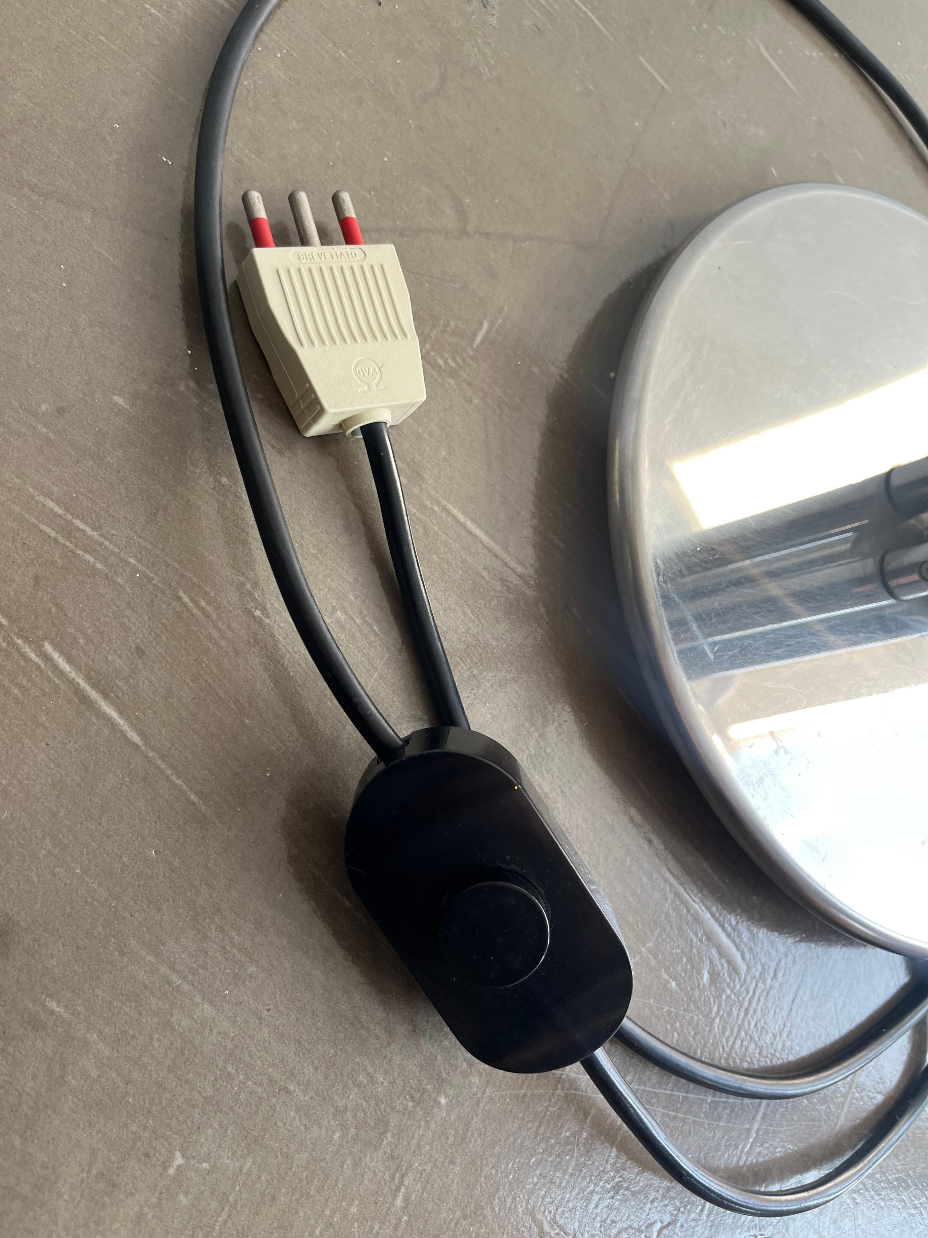 Table lamp mod. Quadrifoglio Guzzini 1970 1