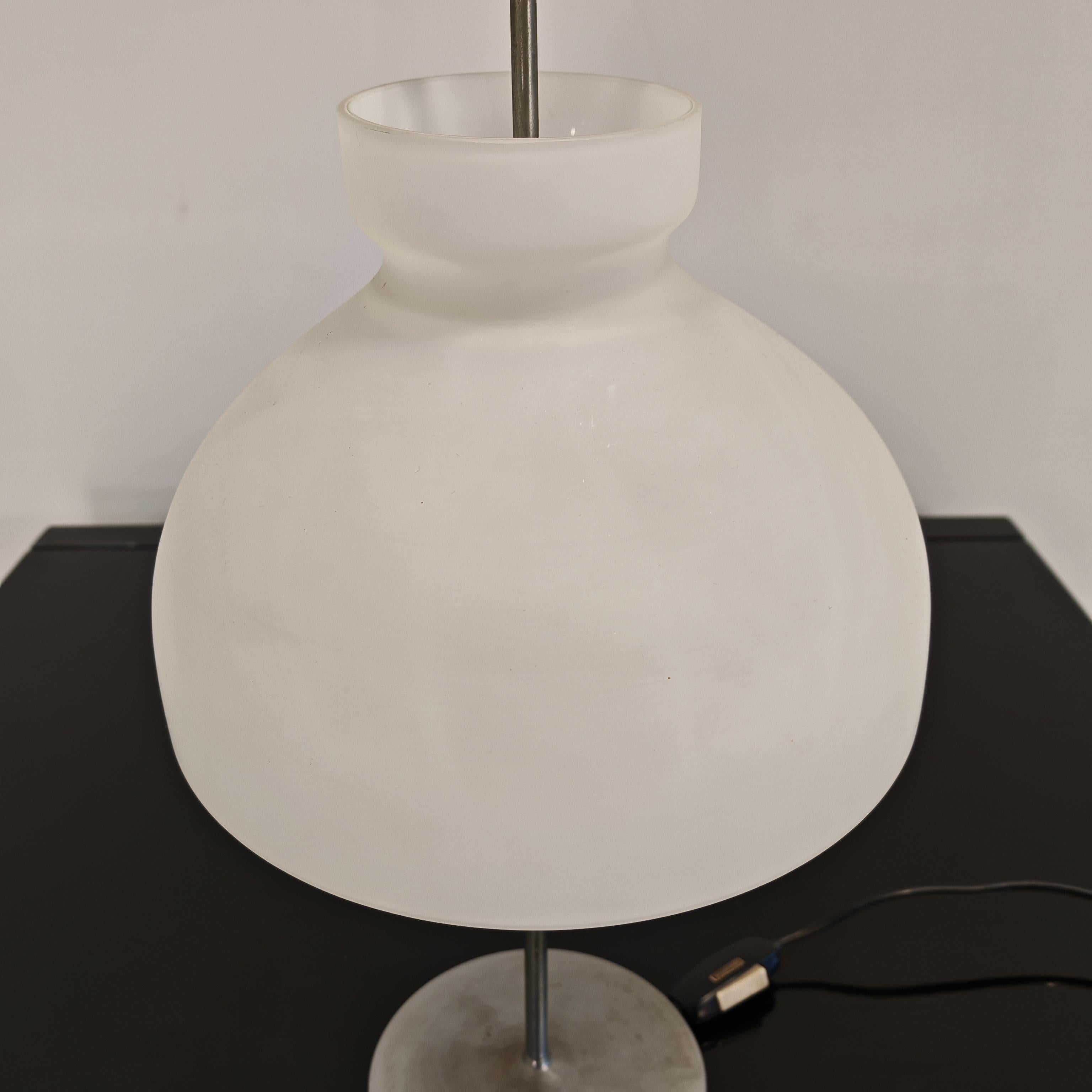 Lampada da tavolo modello Arenzano Ignazio Gardella per Azucena anni 60 in vendita 4