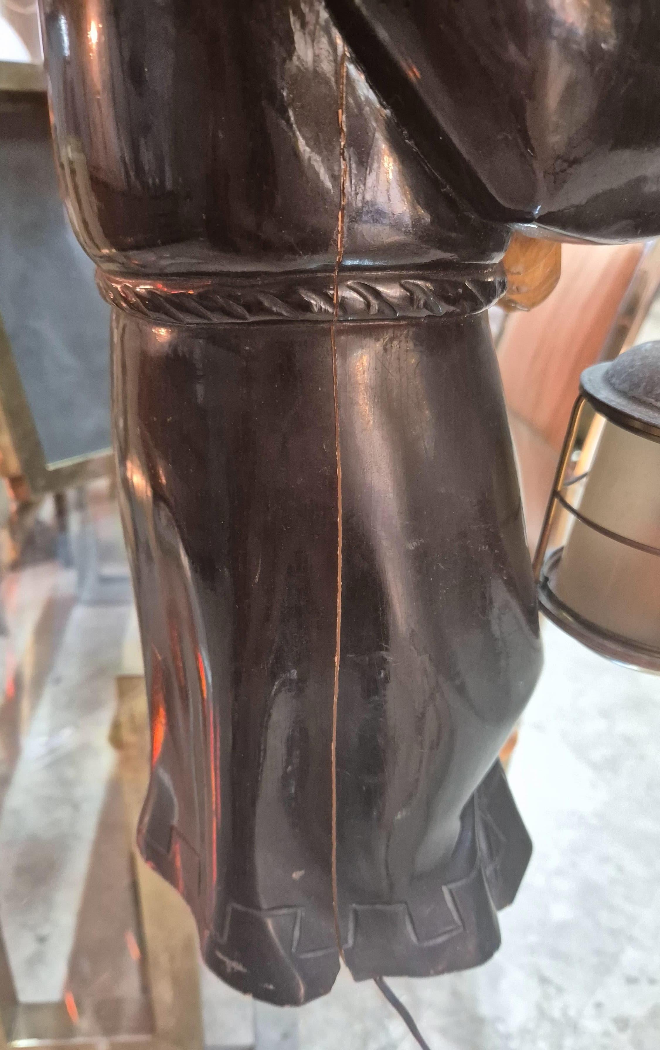 Monk wooden table lamp from 1950 by Aldo Tura. For Sale 1
