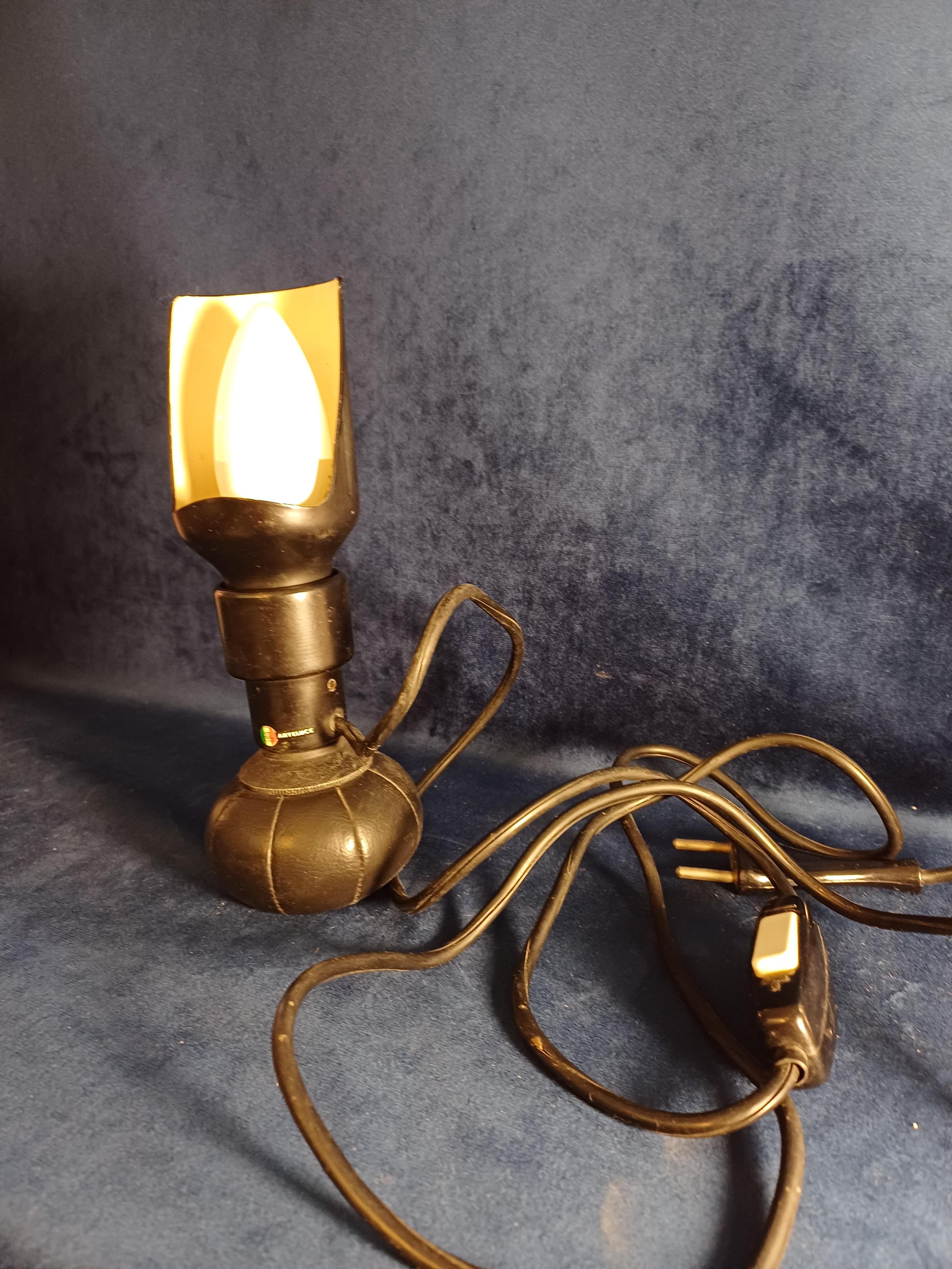 Gino Sarfatti Arteluce lampe de table noire Modèle 600 P en vente 10