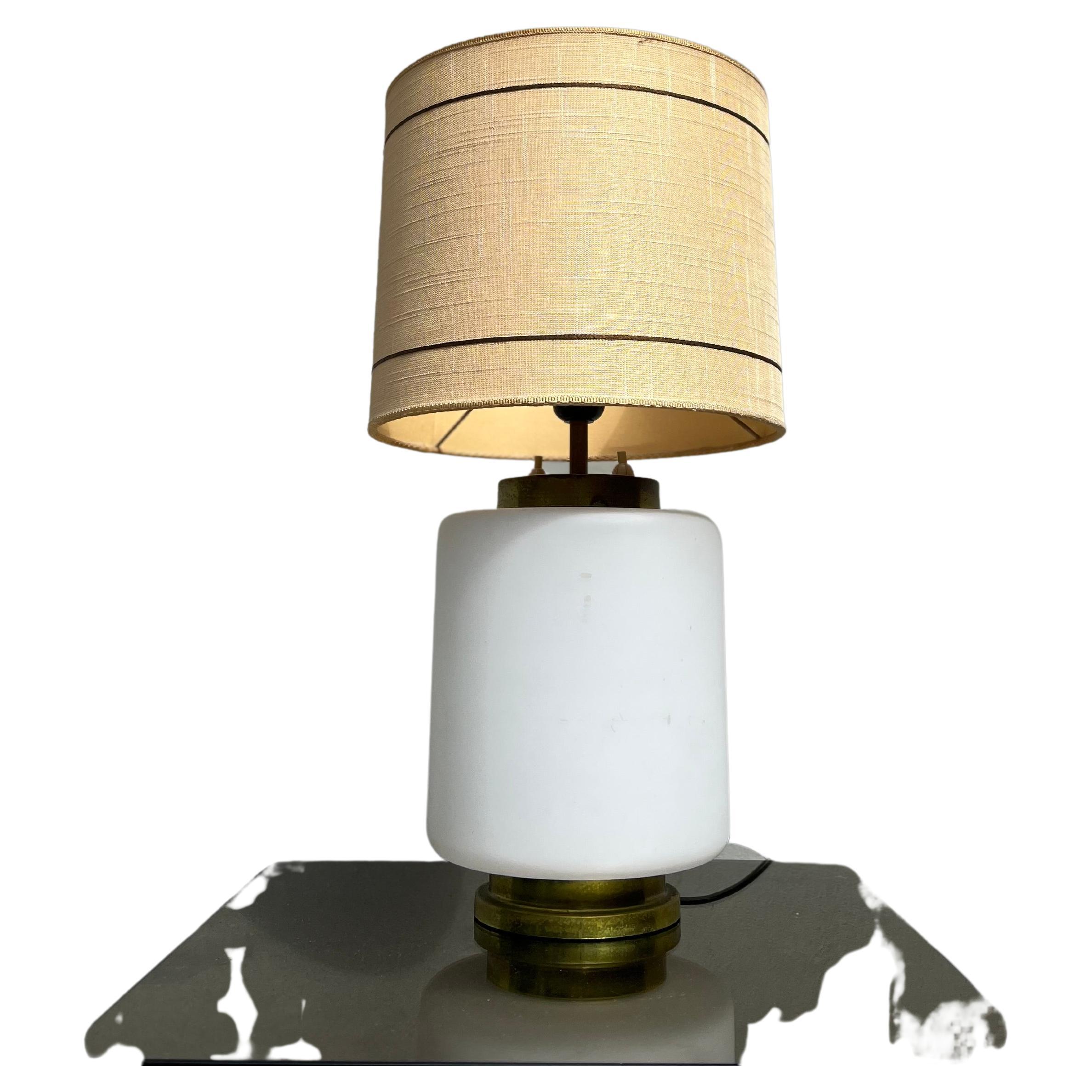 Lampada Da Tavolo Ottone - Opaline - Stilnovo - Abatjour Stilnovo - Design - 50s For Sale