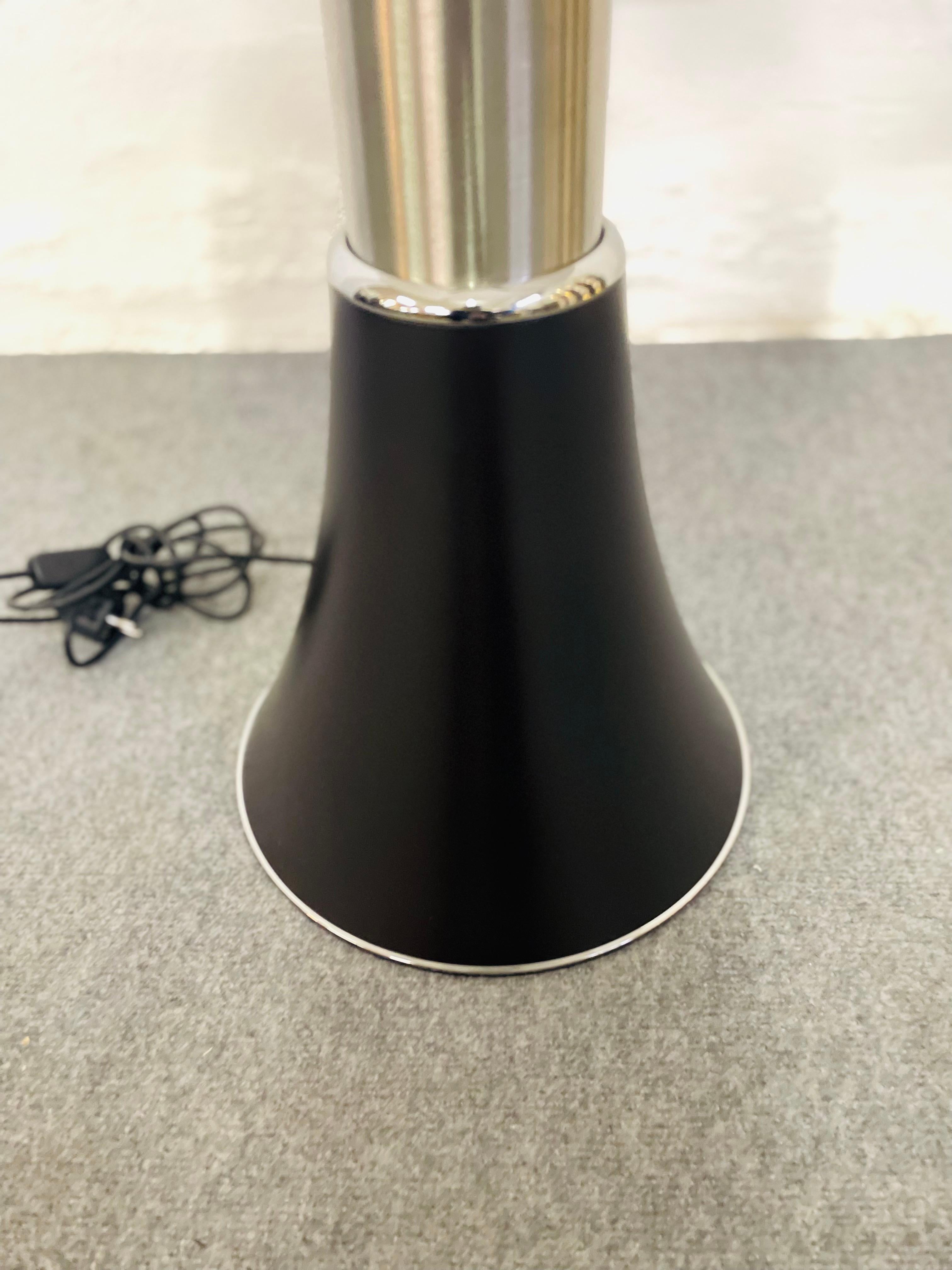 lampada da tavolo Pipistrello, di Gae aulenti per Martinelli Luce Italian en venta