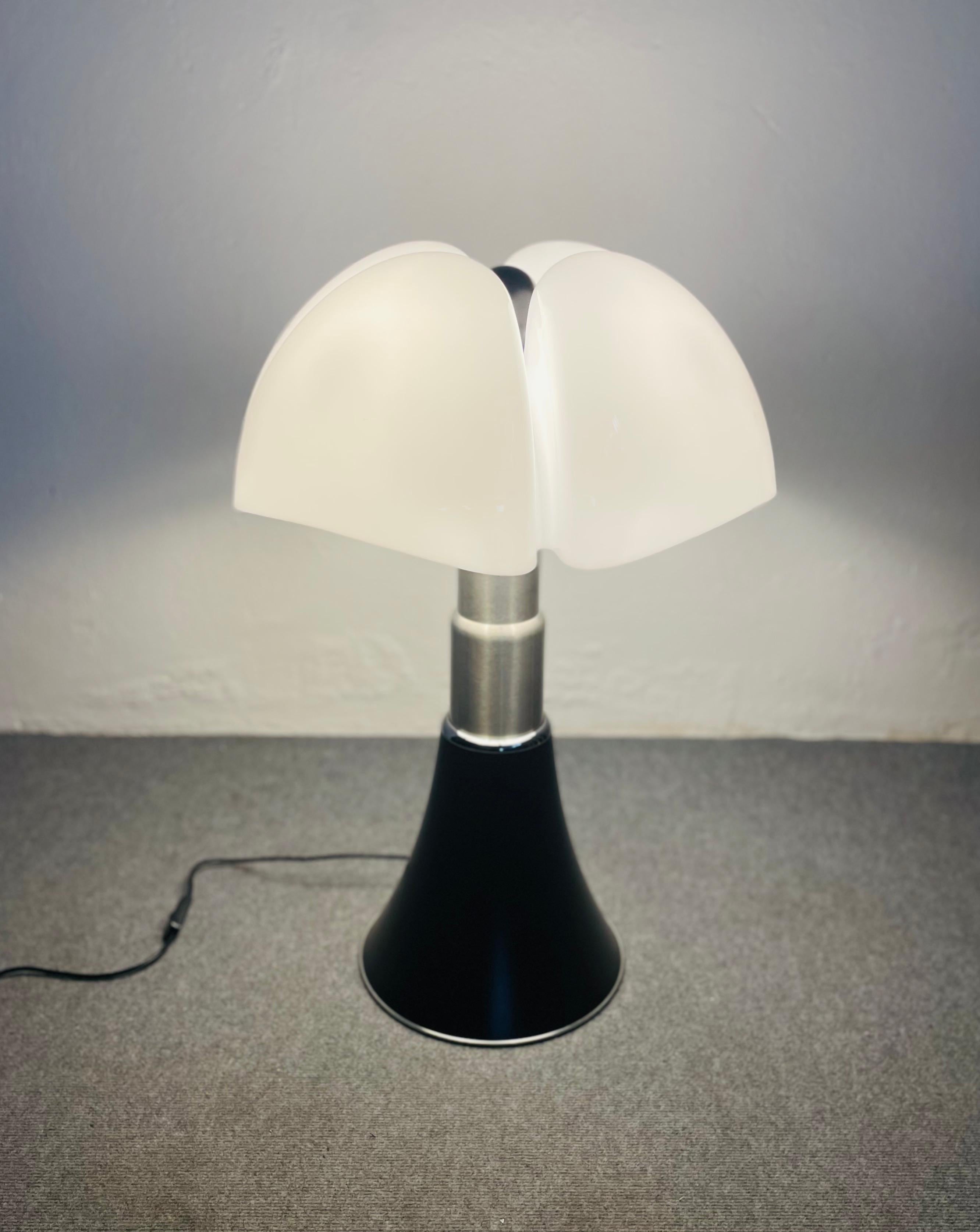 lampada da tavolo Pipistrello, di Gae aulenti per Martinelli Luce en venta 2