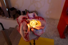 Realistische, skulpturale Tischlampe, entworfen und gefertigt in Italien von Dario