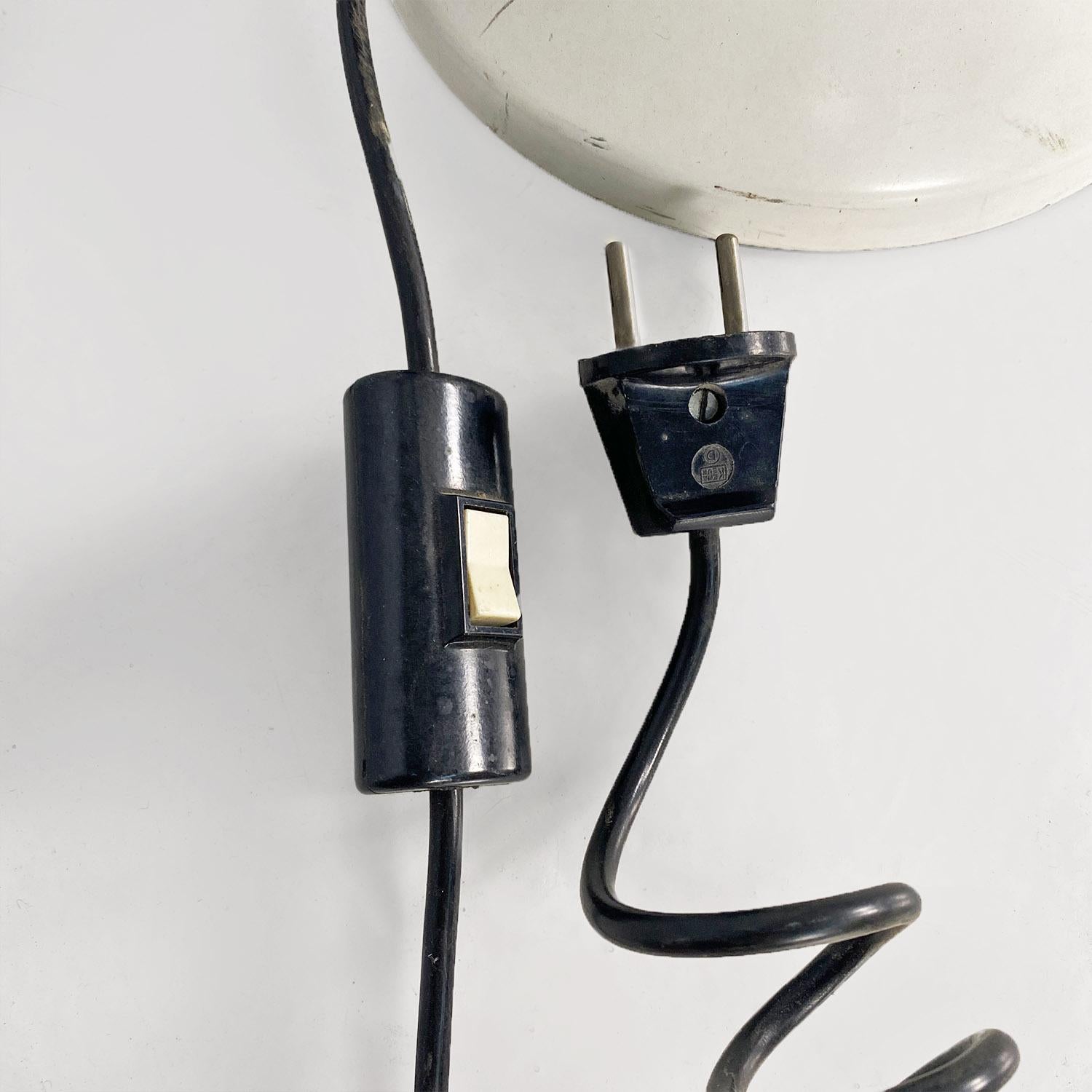 Adjustable table lamp, white metal, modern Italian, 1970s For Sale 9