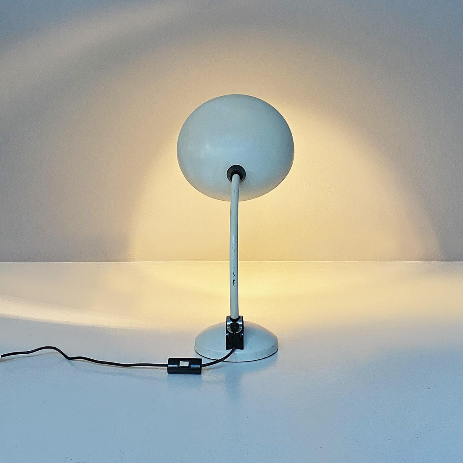 Adjustable table lamp, white metal, modern Italian, 1970s For Sale 13