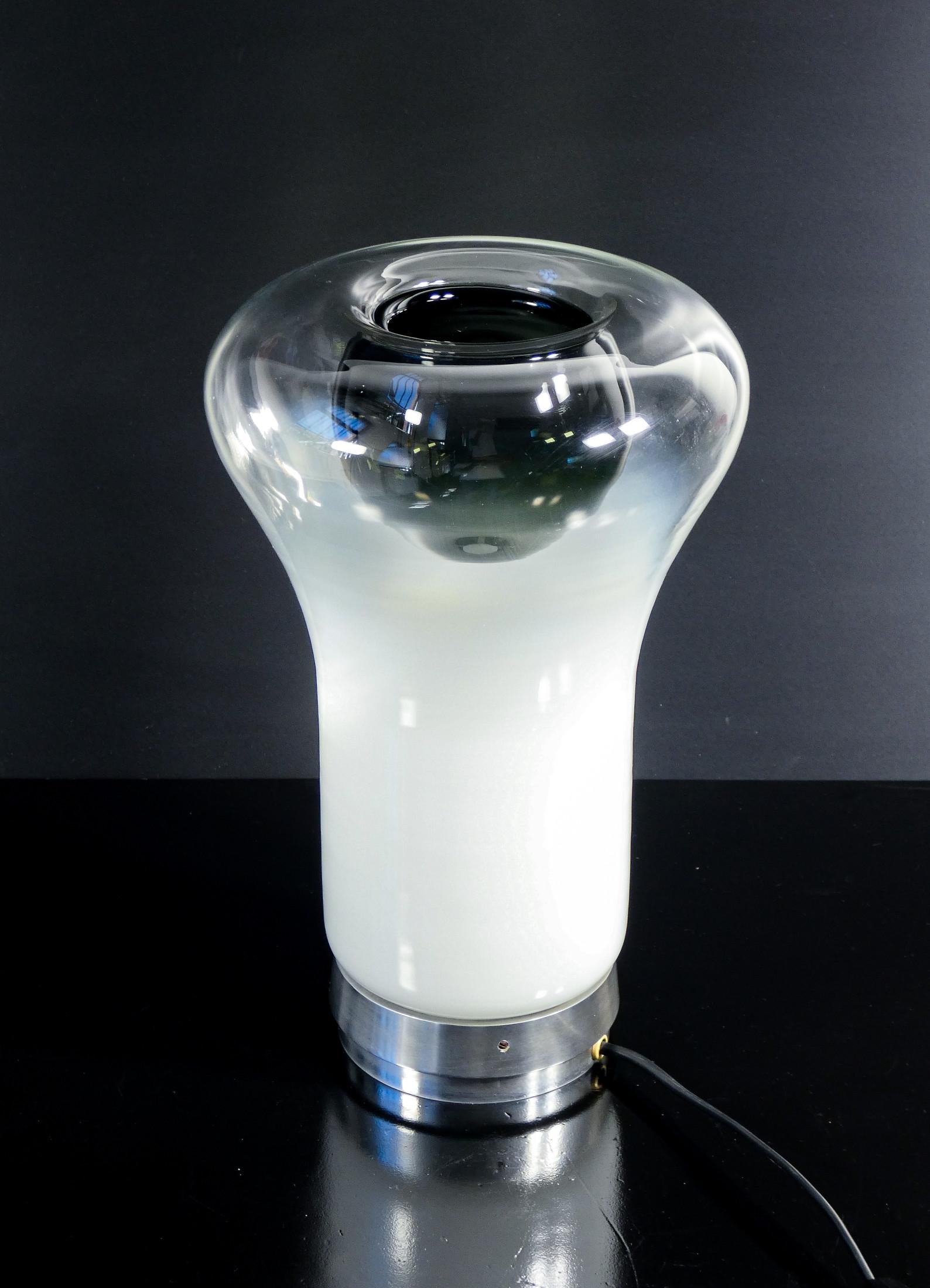 Lampada da tavolo SAFFO design Angelo MANGIAROTTI per ARTEMIDE. Italia, Anni 60 In condizioni buone in vendita a Torino, IT