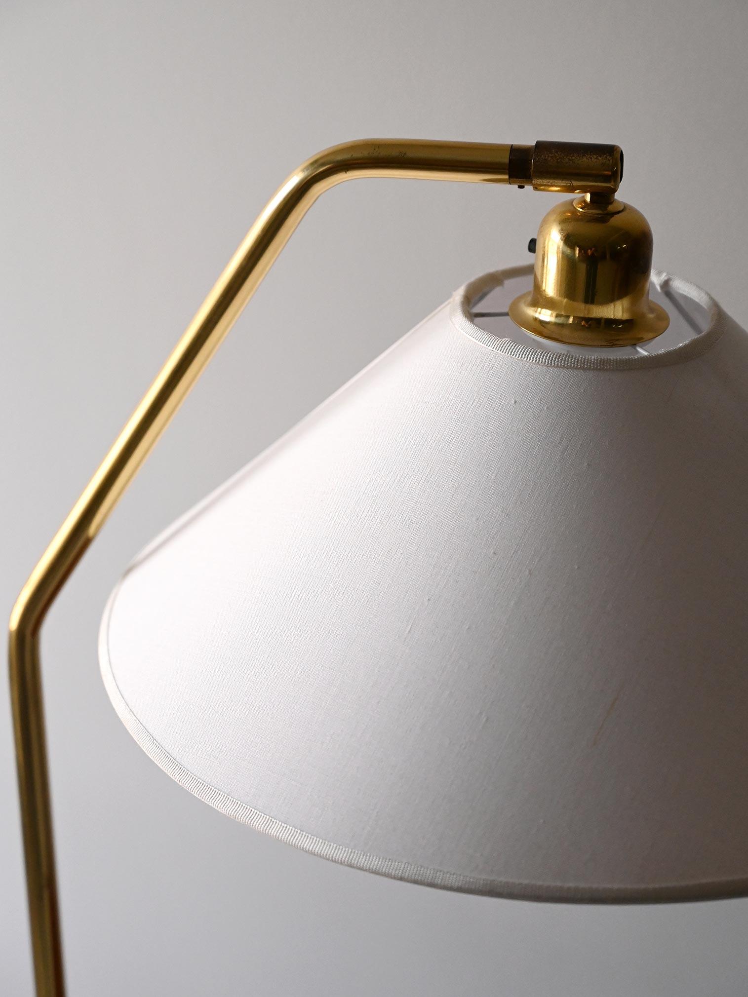 Svedese Lampada da tavolo scandinava vintage in ottone
