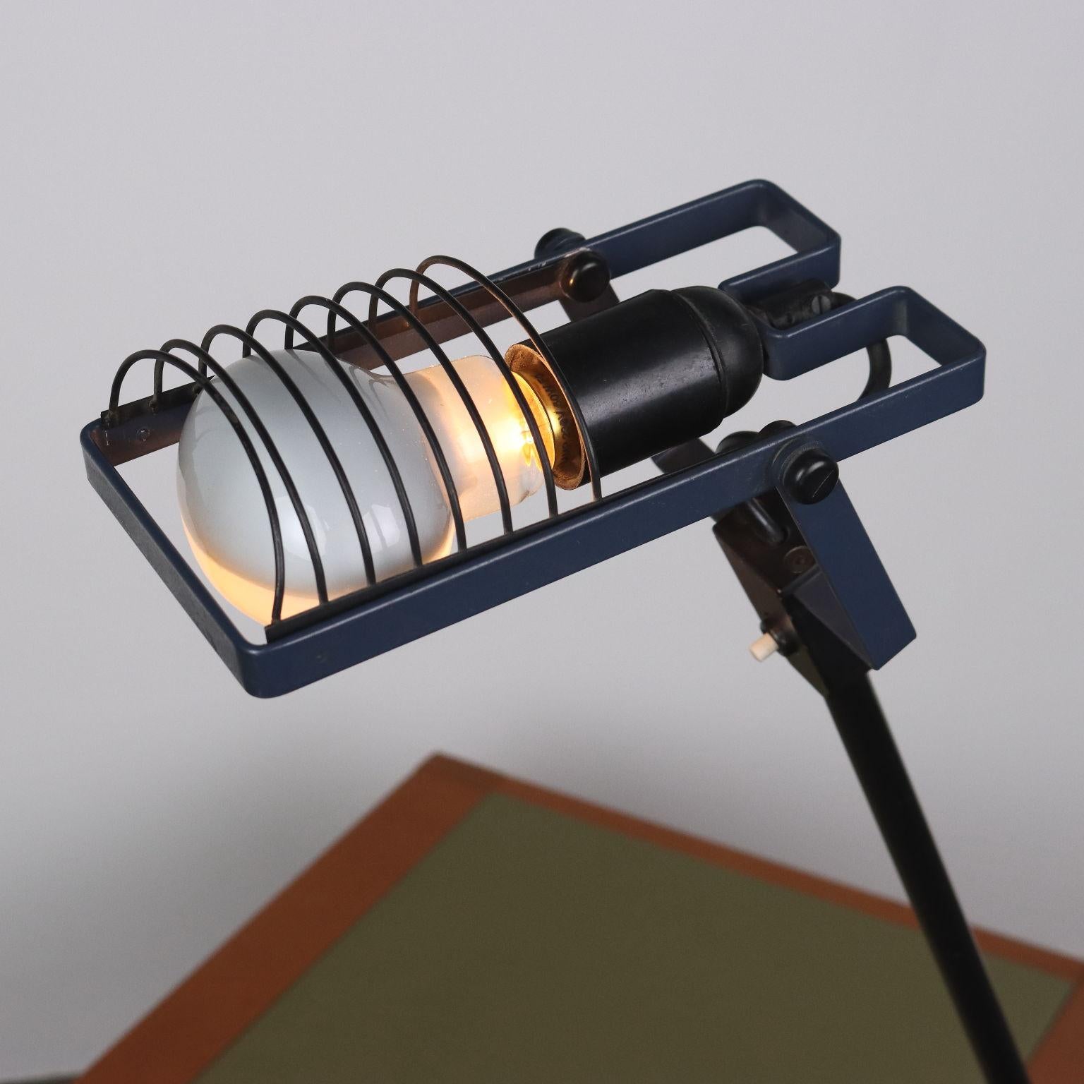 Lámpara de mesa 'Sintesi Morsetto' de Ernesto Gismondi para Artemide años 70 en Bueno estado para la venta en Milano, IT