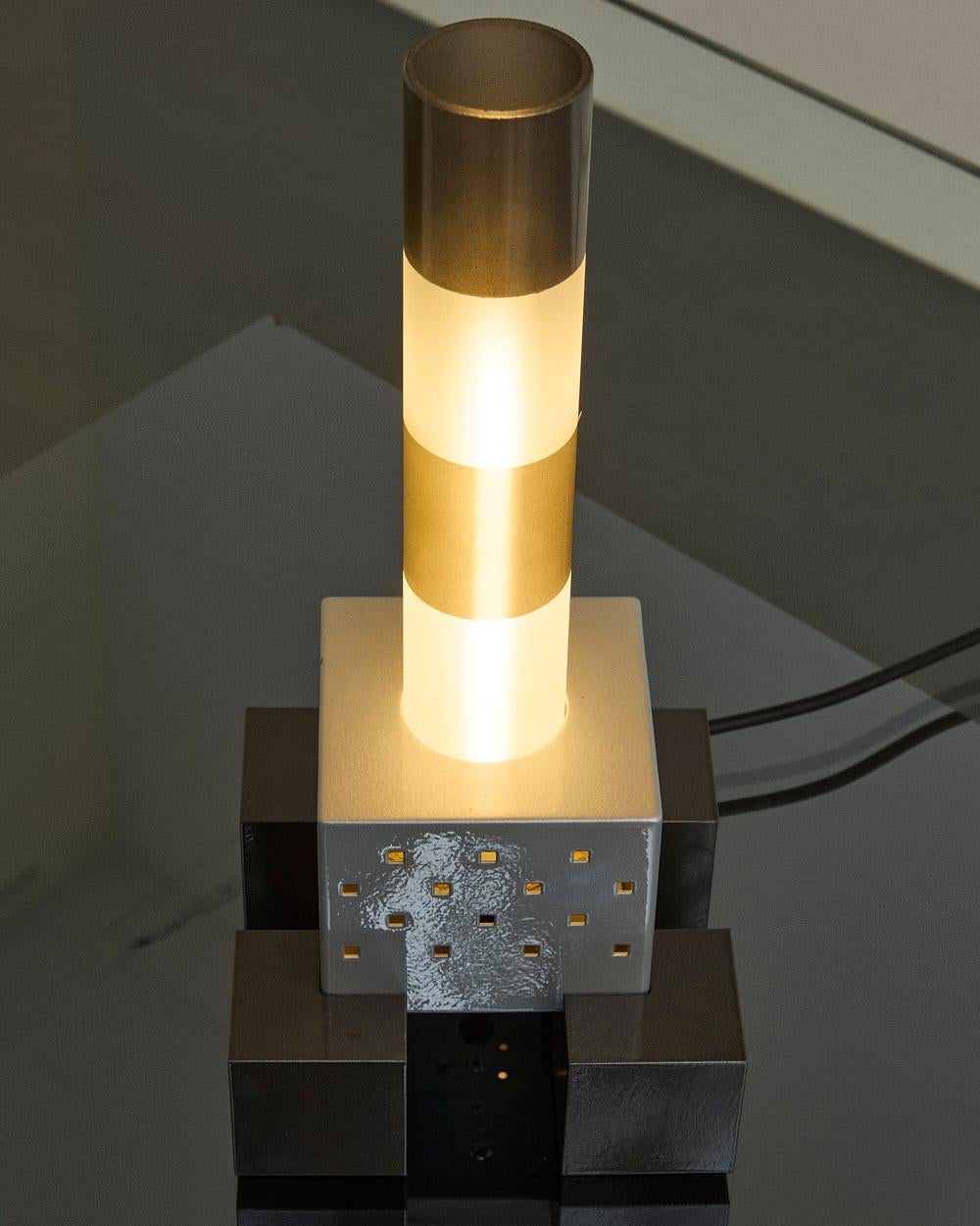 Late 20th Century Lampada da tavolo Spargiotto, design di Matteo Thun per Bieffeplast en vente