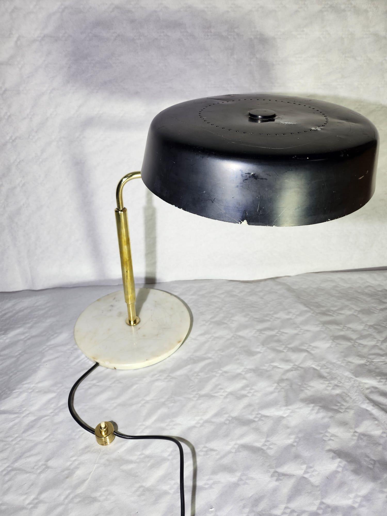 Émaillé Lampe à poser Stilnovo en vente