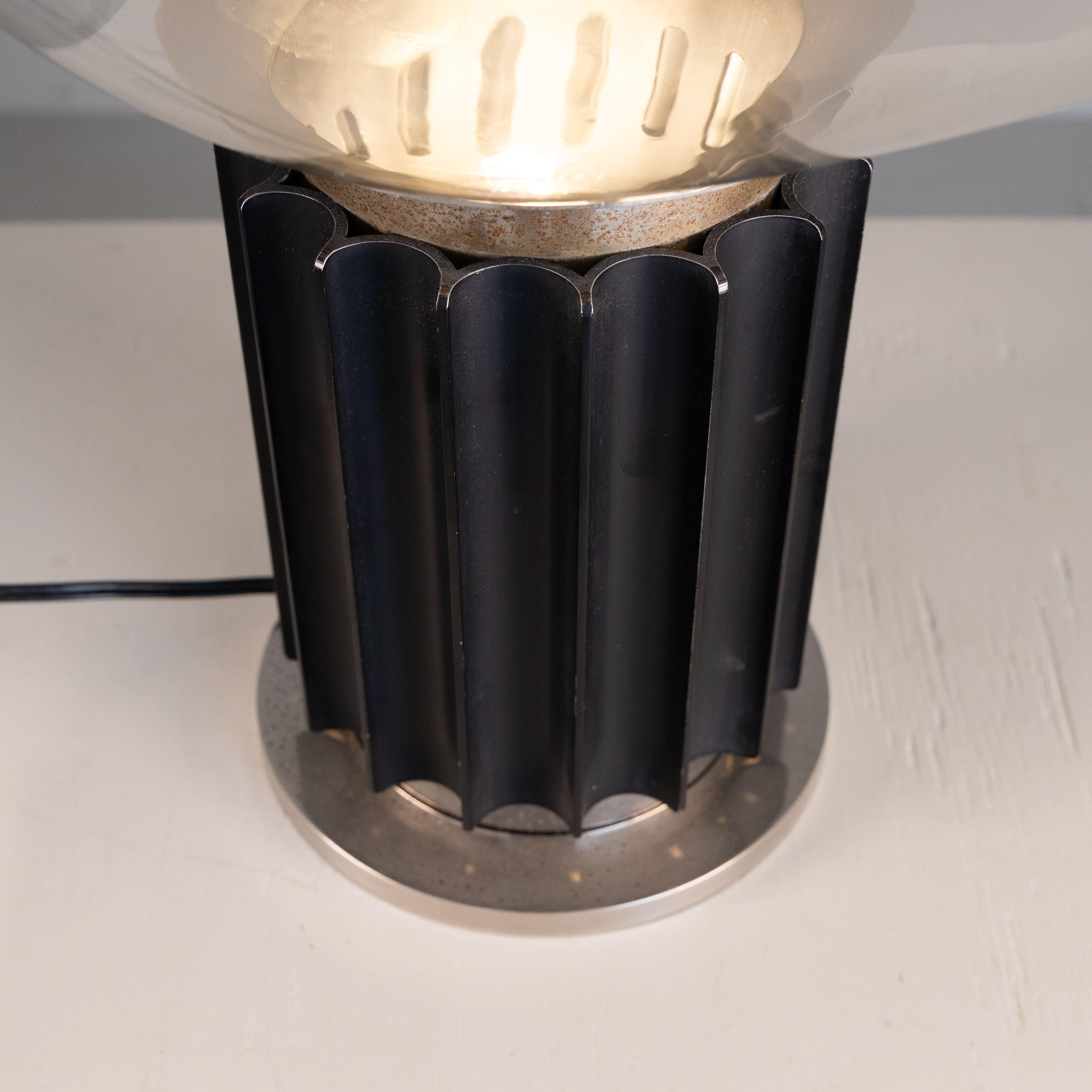 Lampe de table Taccia, design by Achille and Pier Giacomo Castiglioni for Flos en vente 1