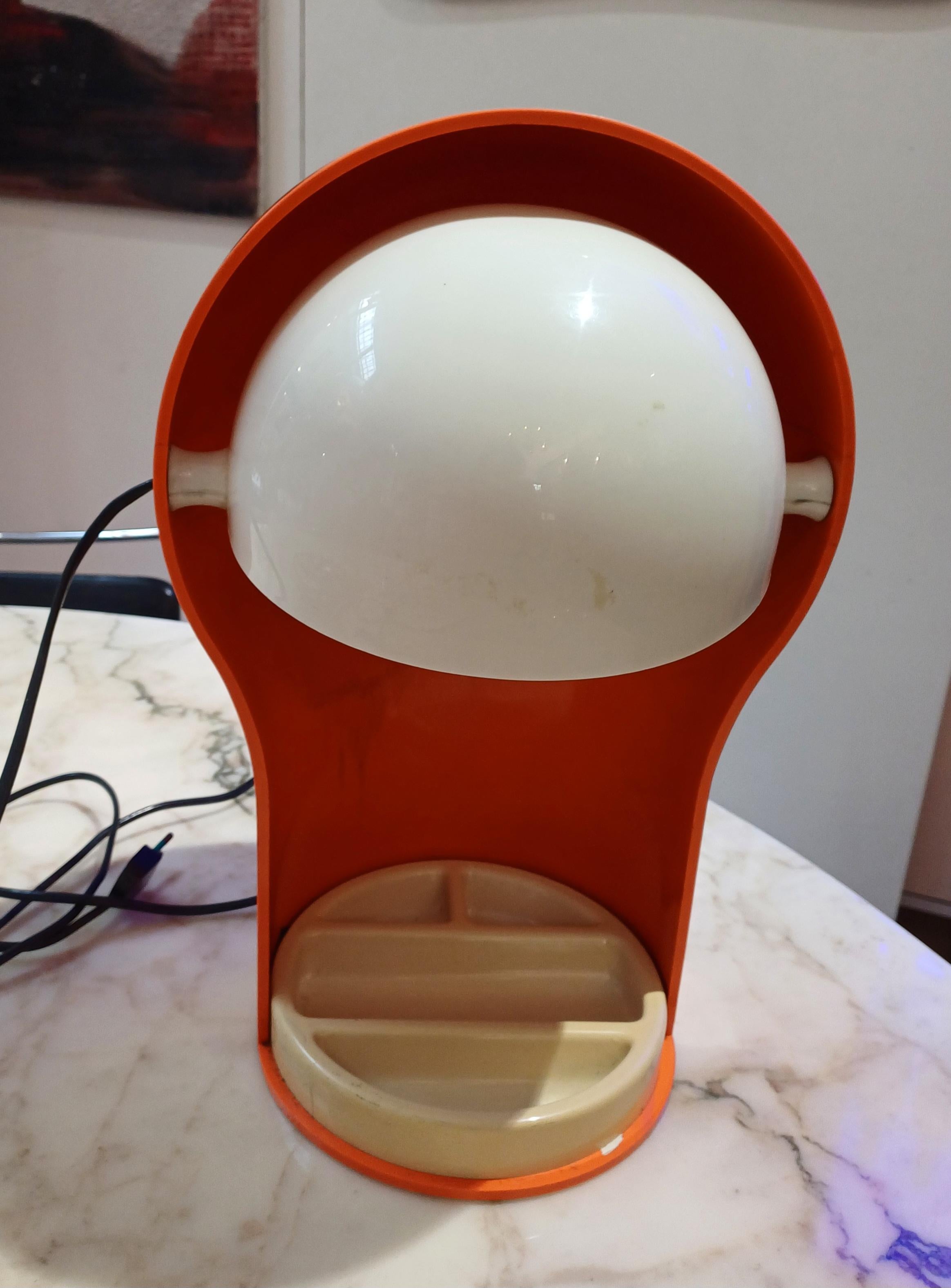 Mid-Century Modern Telegono table lamp Vico Magistretti for Artemide 1969