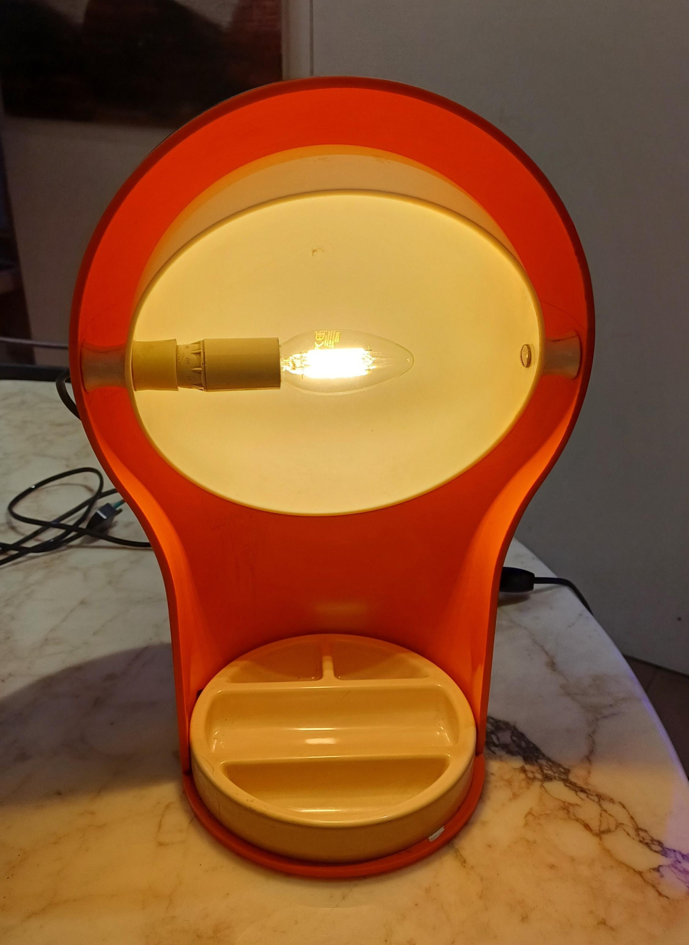 Telegono table lamp Vico Magistretti for Artemide 1969 1