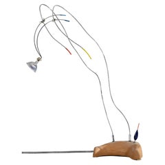 Lampada da tavolo Titivilus disegnata e prodotta da Lucifero Design.