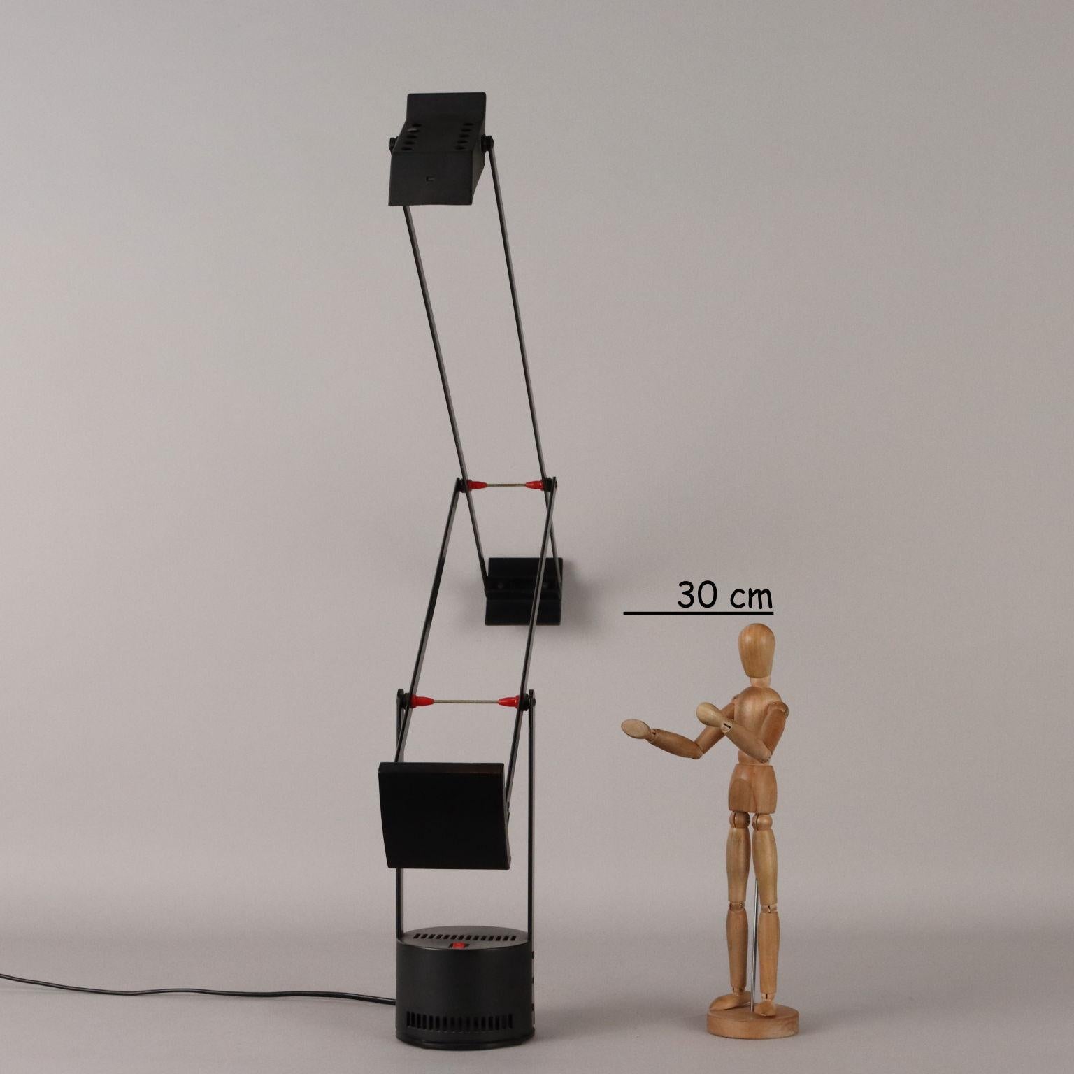 Mid-Century Modern Lampada da tavolo 'Tizio' di Richard Sapper anni 80