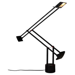 Lampada da tavolo 'Tizio' di Richard Sapper anni 80