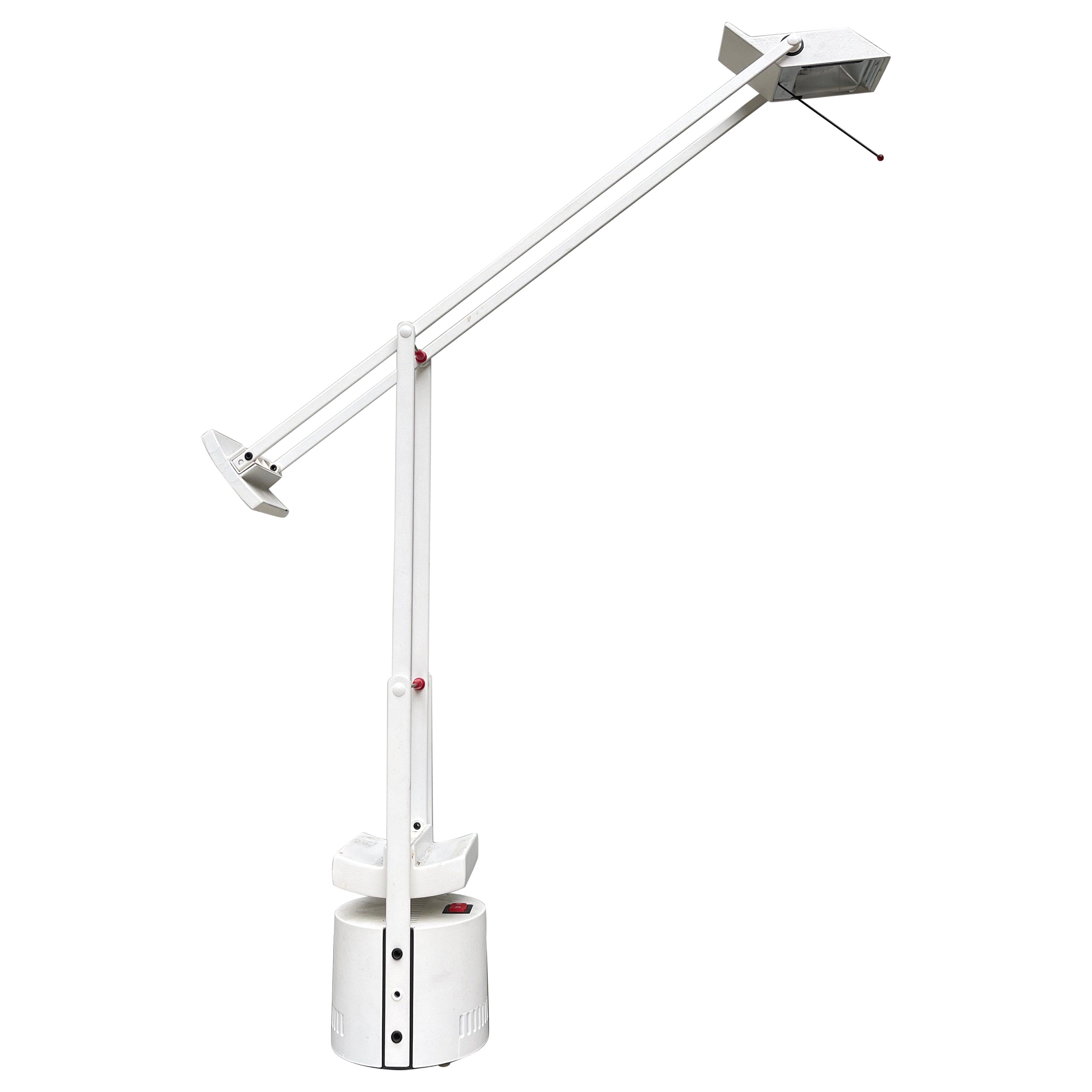Lampada Da Tavolo Tizio Regolabile Bianca Di Richard Sapper Per Artemide, 1972