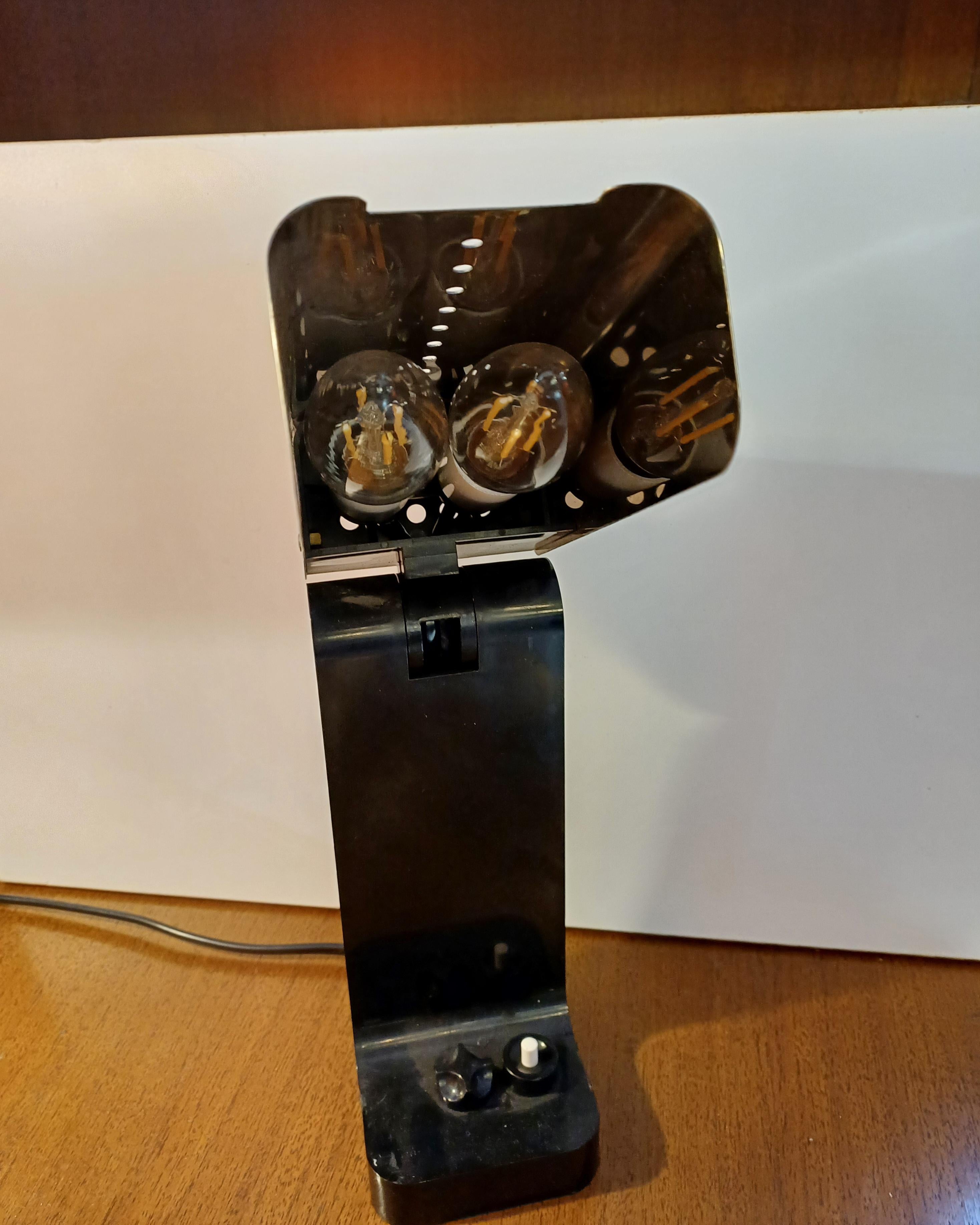 Lampada da tavolo Vademecum mod 4034 Designer Joe Colombo per Kartell In condizioni buone in vendita a Torino, Piemonte