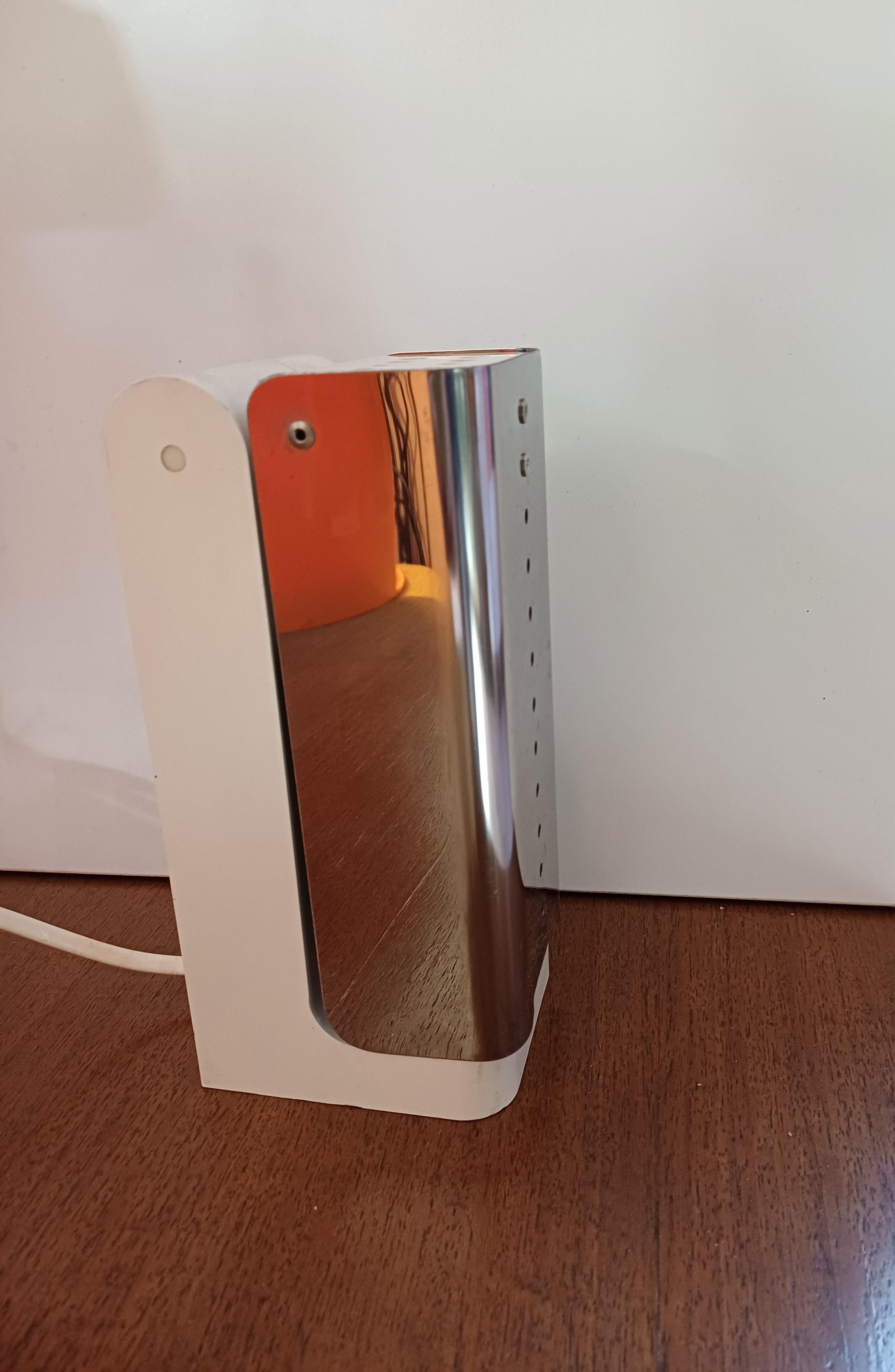 Vademecum Tischleuchte mod 4034 Designer Joe Colombo für Kartell im Angebot 1