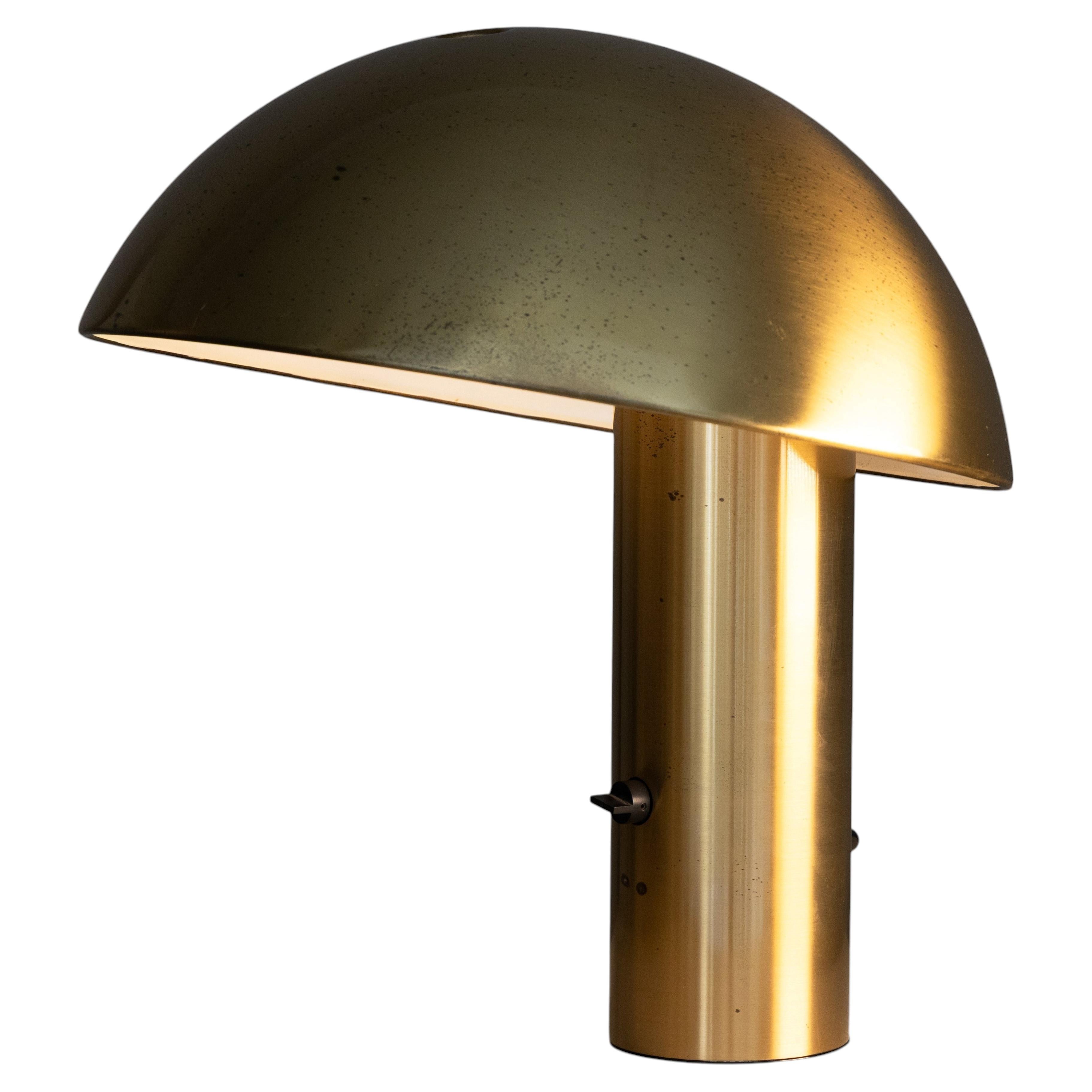 Vega table lamp, Franco Mirenzi, Valenti