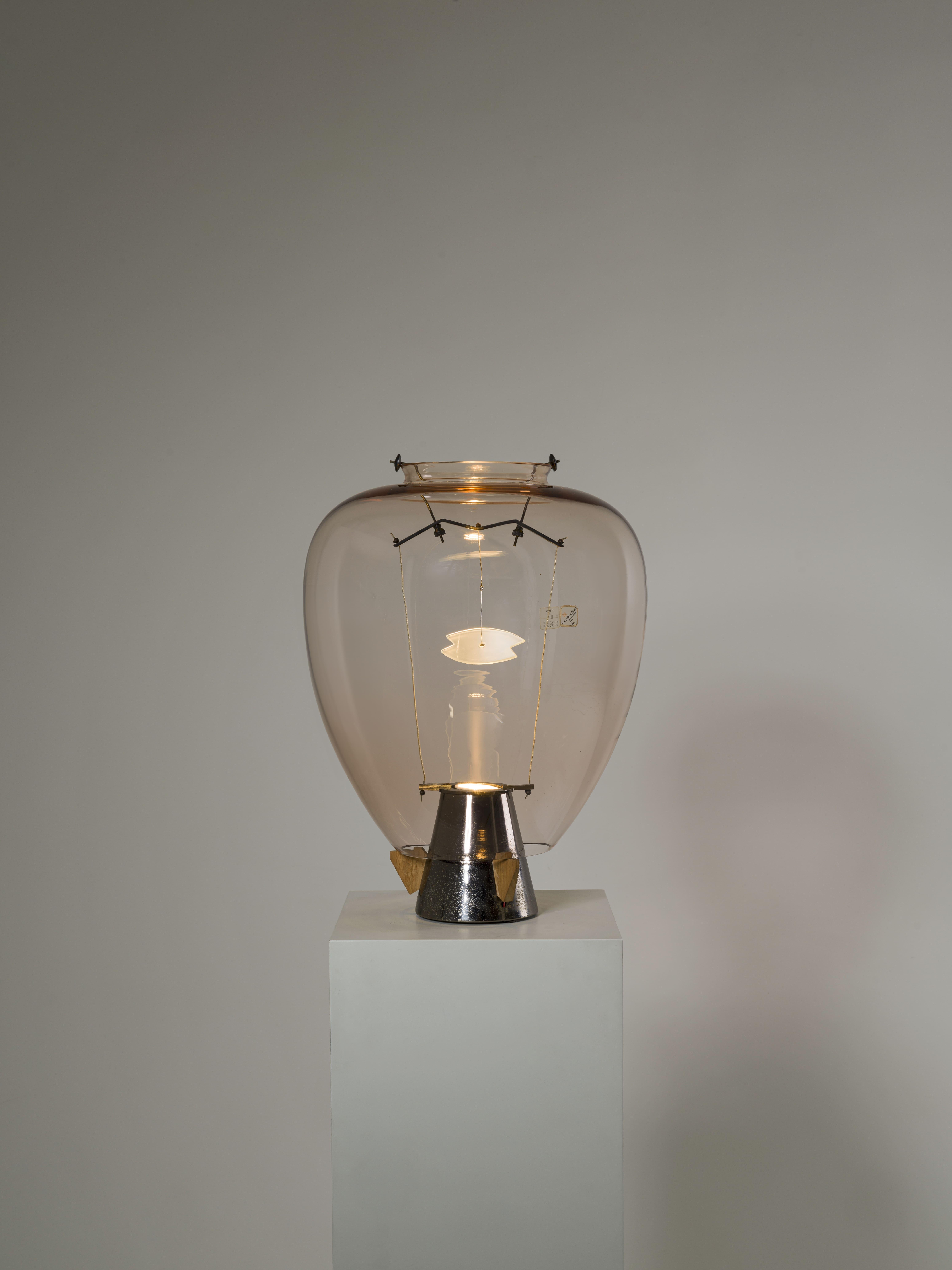 Lampada da tavolo Veronese di Umberto Riva e Barovier & Toso Murano Italy 1984 In condizioni buone in vendita a Catania, IT