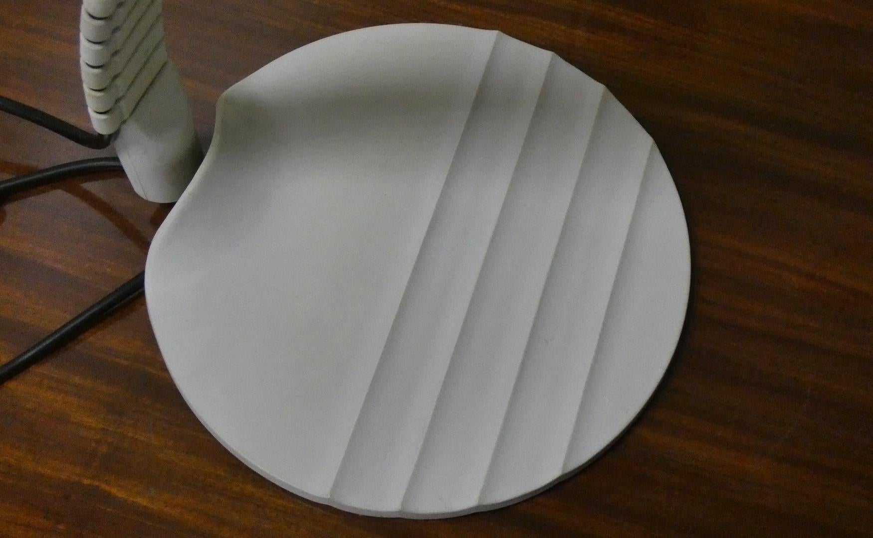 Lámpara de sobremesa Vertebra 660, años 70 en Excelente estado para la venta en modena, Emilia-Romagna