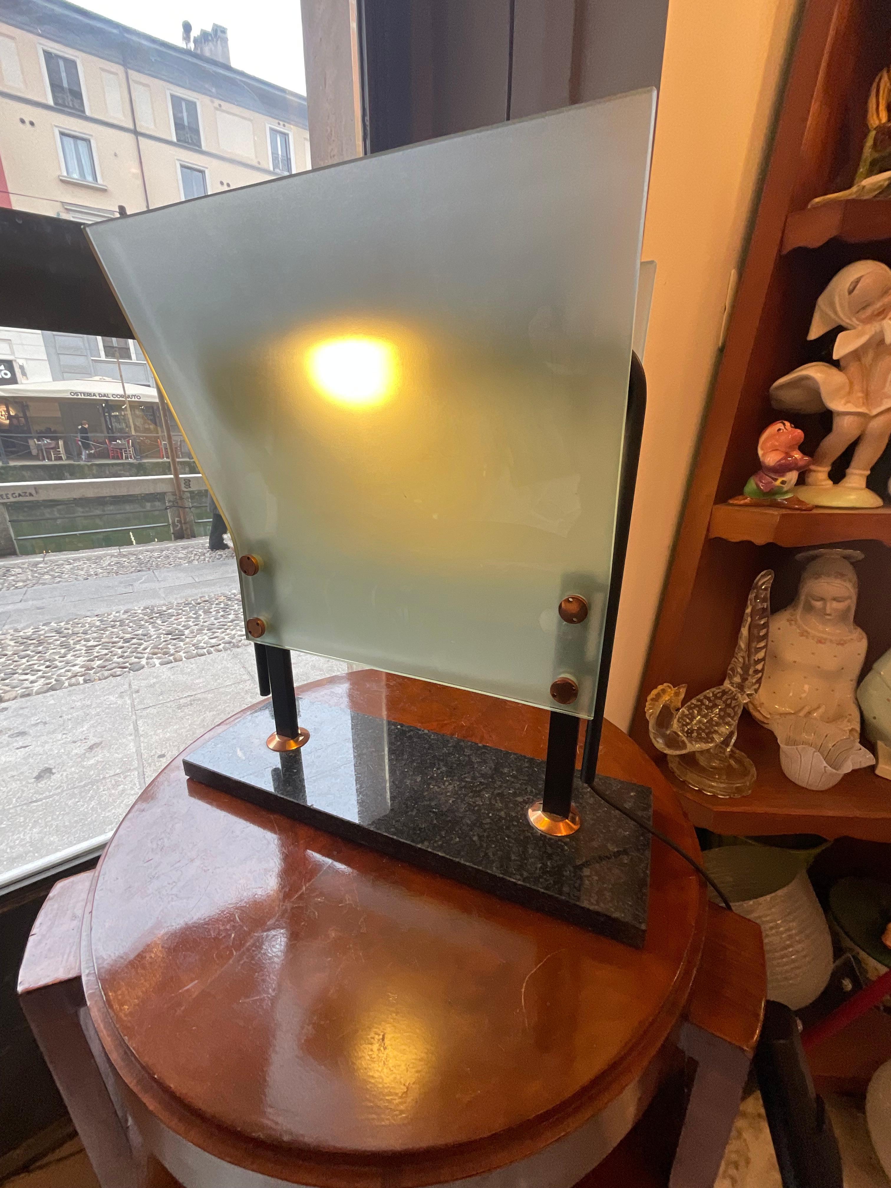 Table lamp - glass, marble and metal - Made in ITALY 1980s For Sale 1