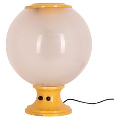 Lampe de table vintage des années 1960 design martinelli luce